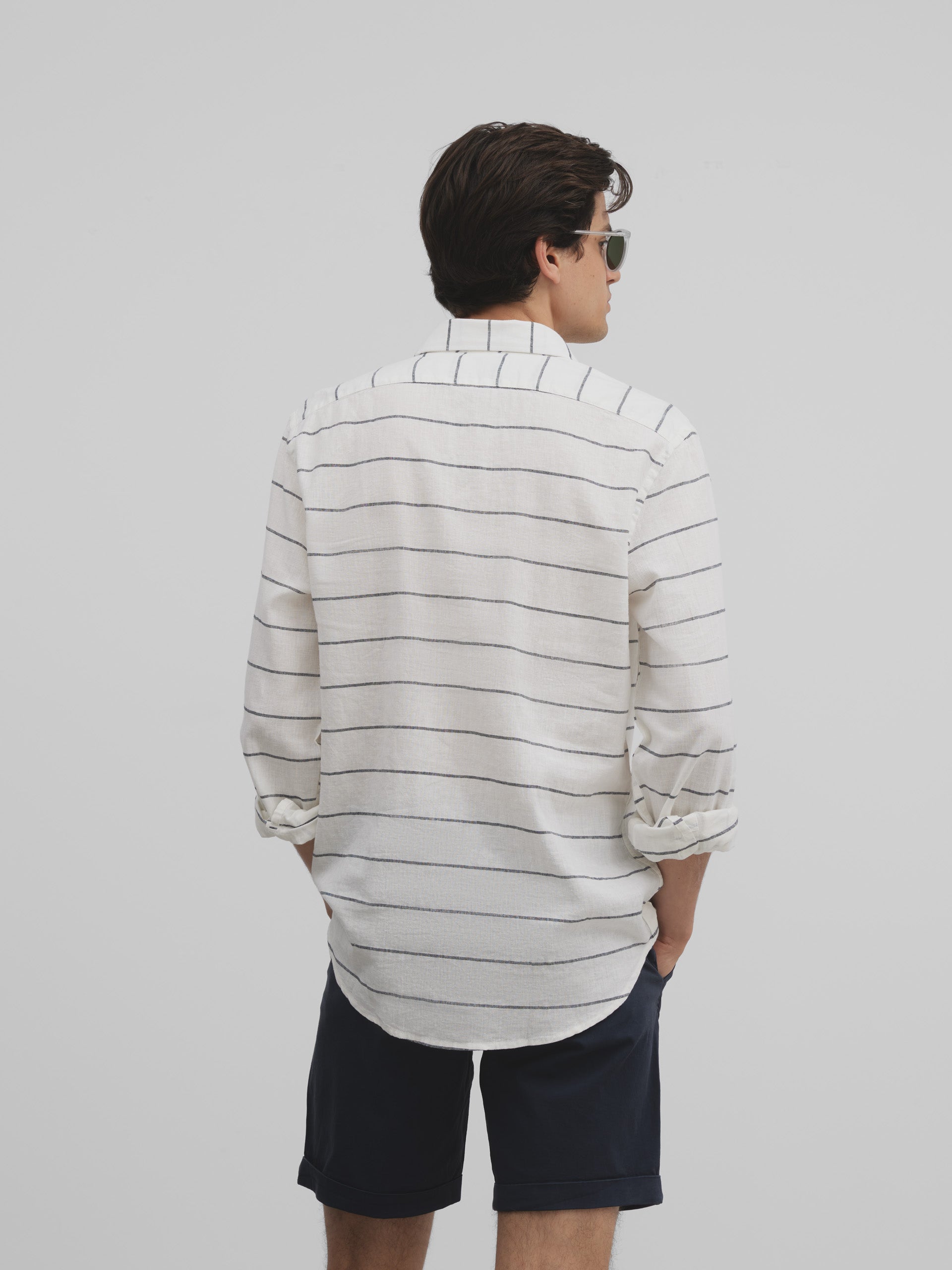 Silbon soft wide white gray stripe sports t-shirt