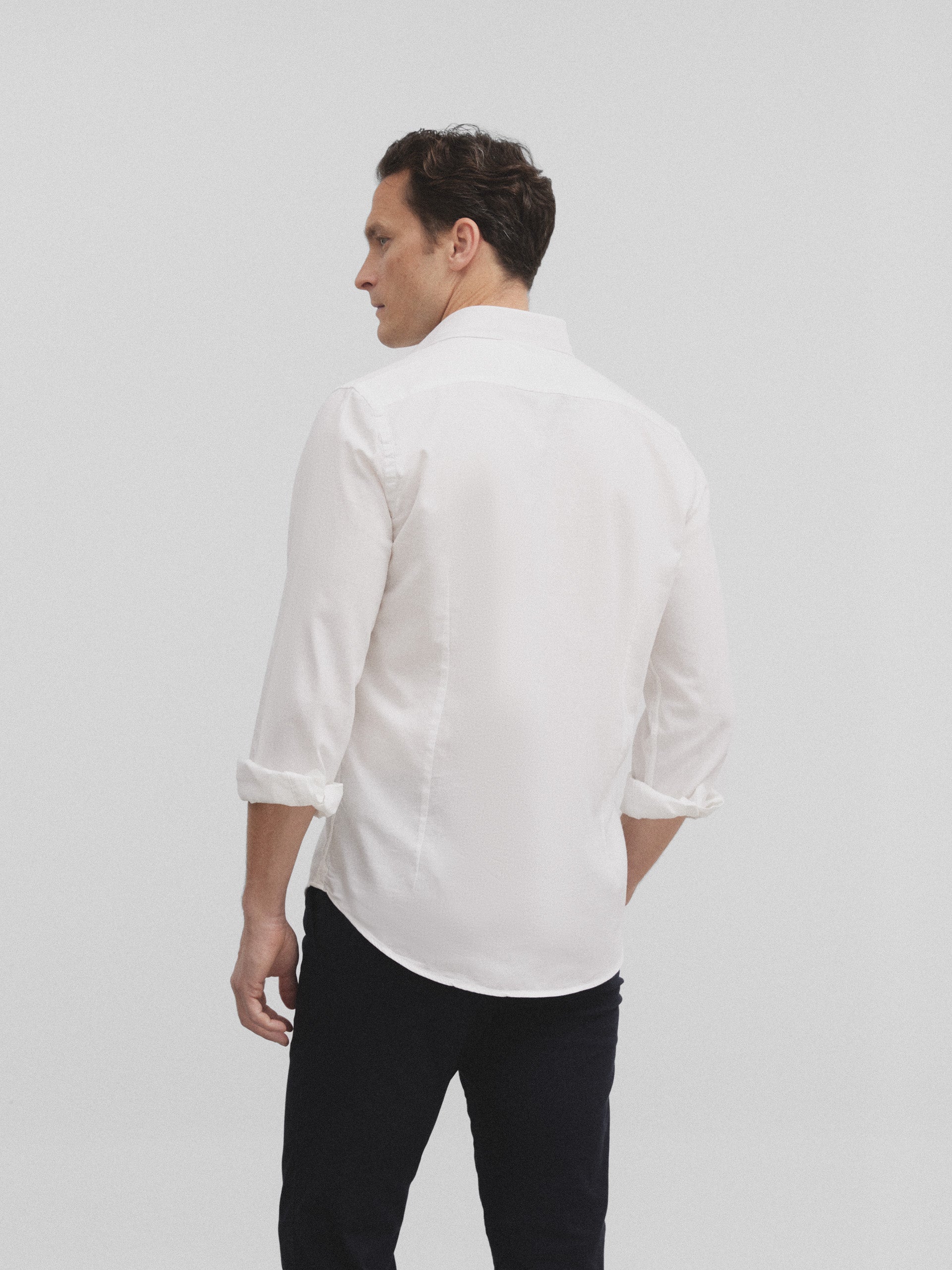 Silbon light structure white sport shirt