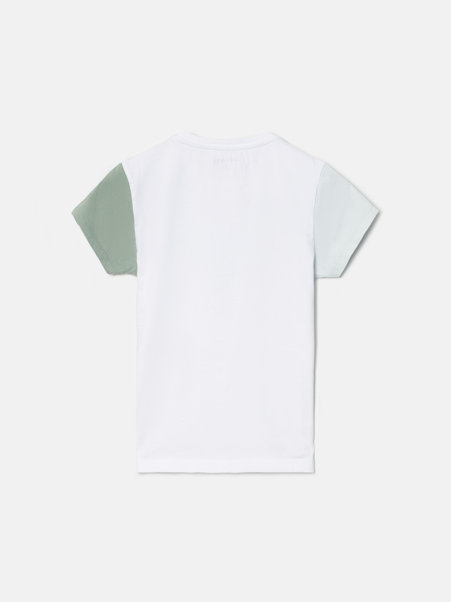 Kids T-shirt with colorful white sleeves