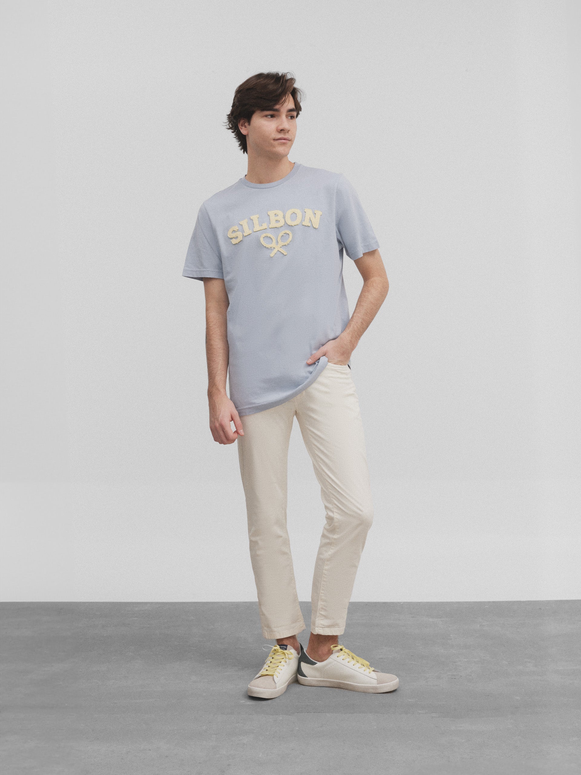 Silbon medium blue racket t-shirt
