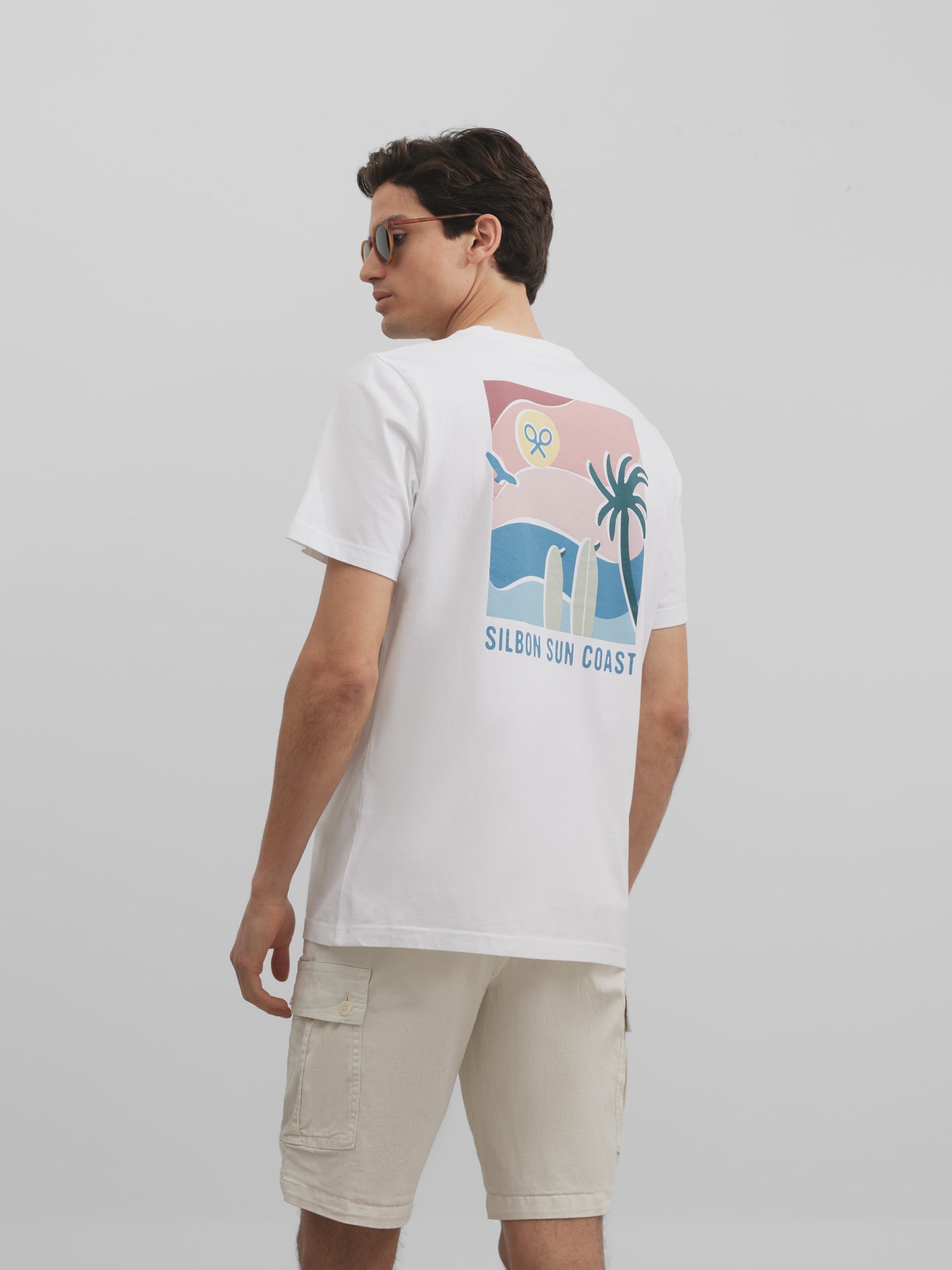 White sun coast t-shirt