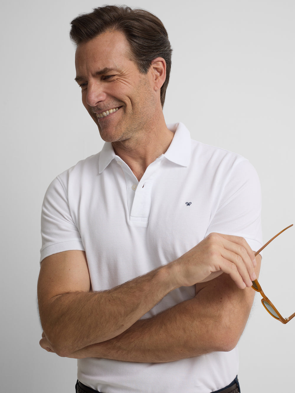 Polo clasico liso blanco