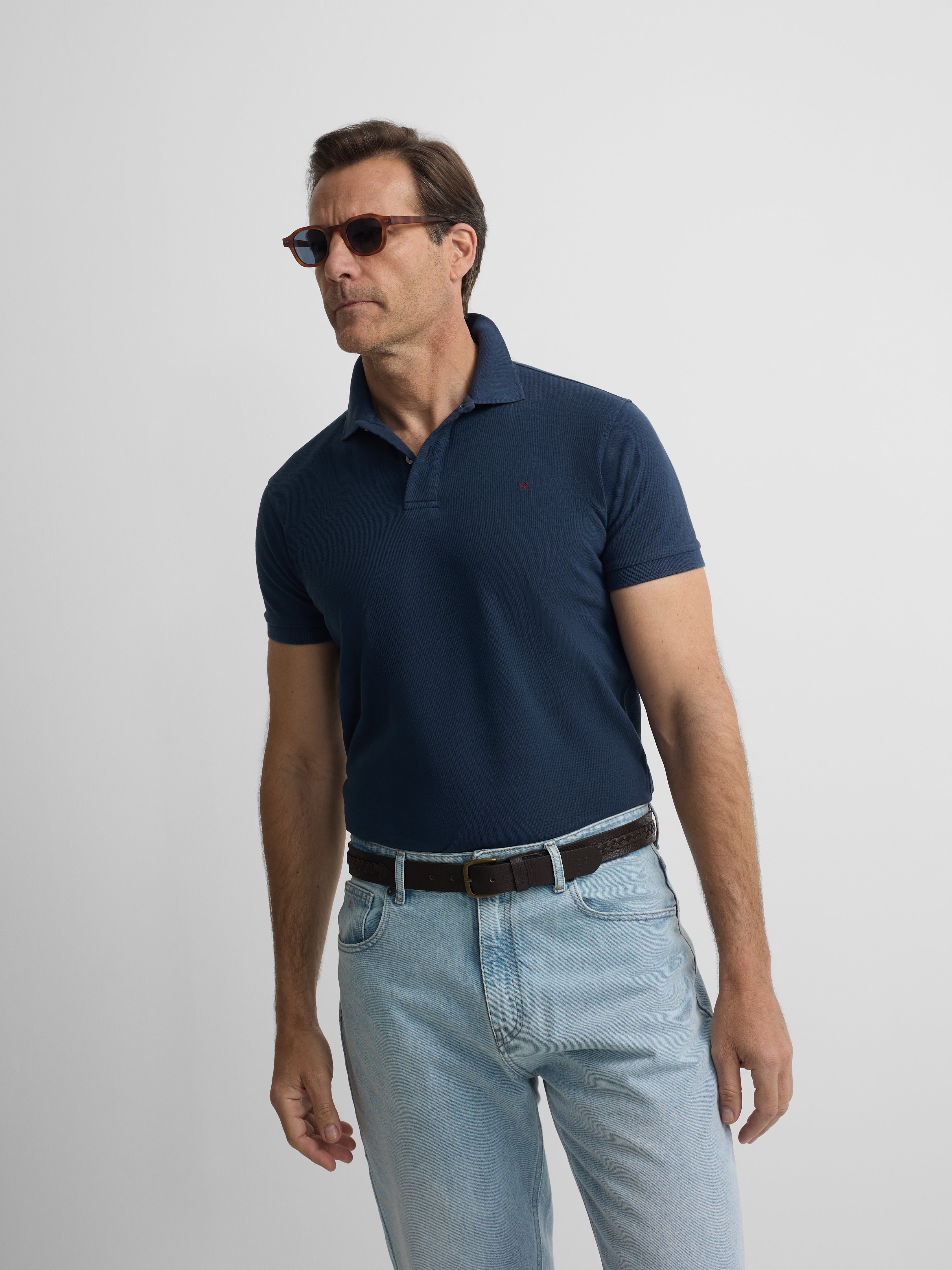 Polo clasico liso azul marino