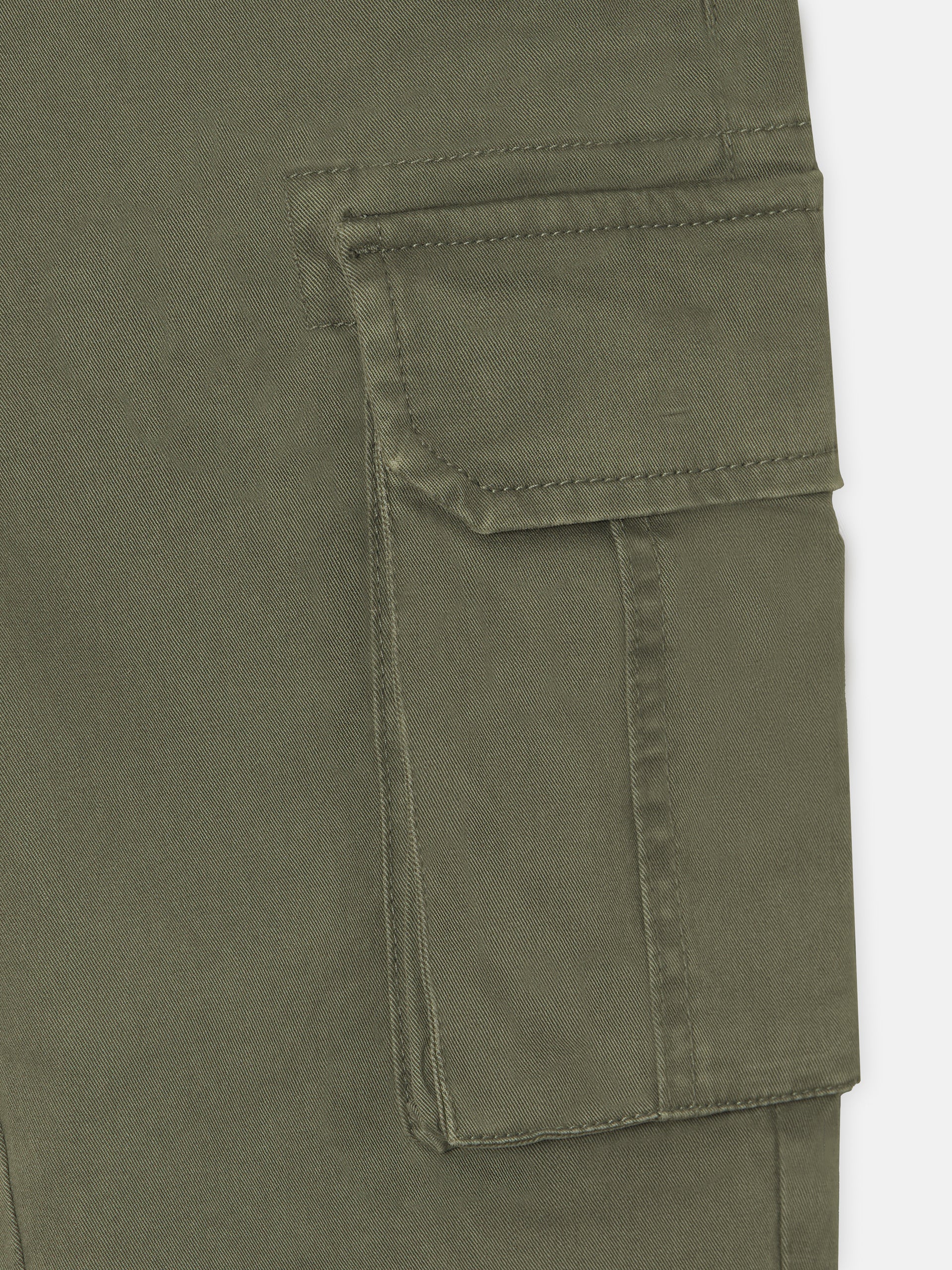 Pantalon sport cargo verde
