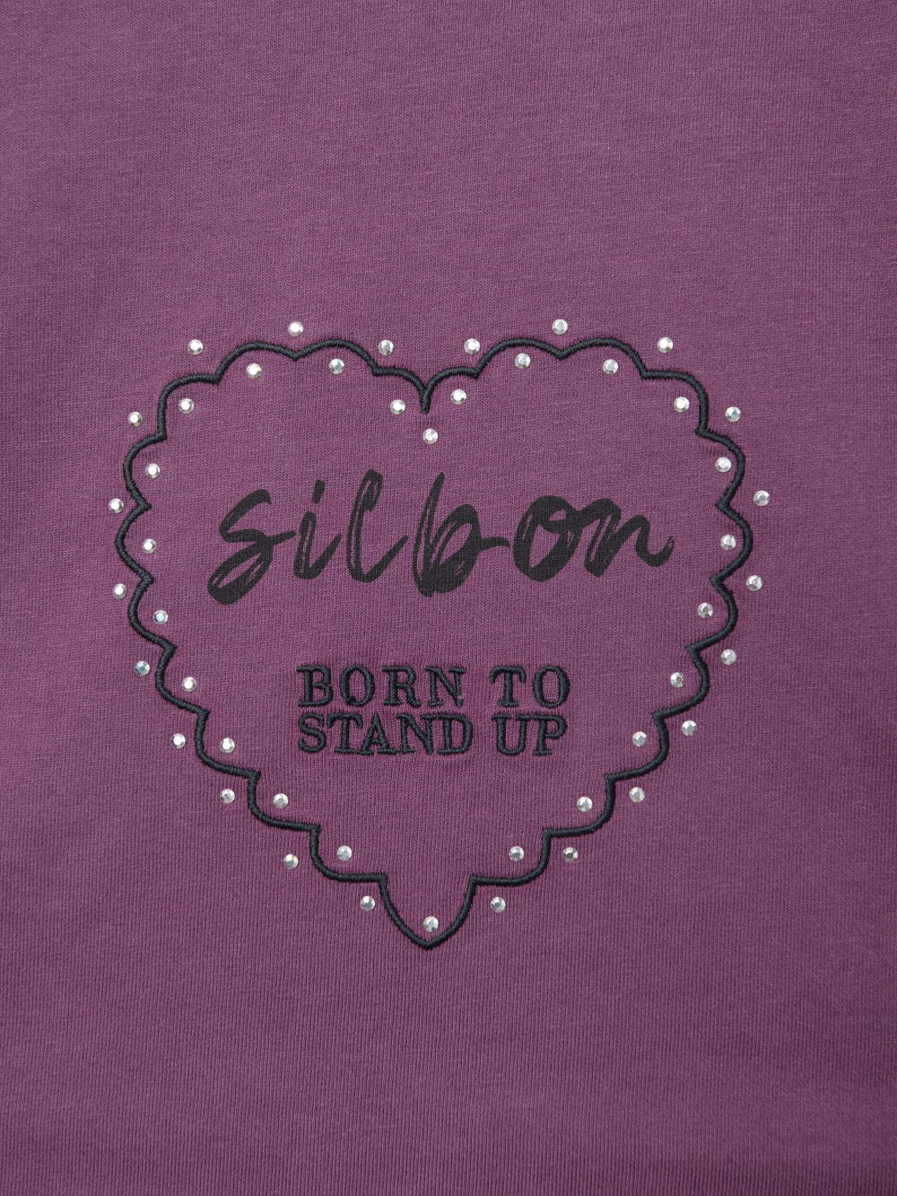 Camiseta woman roll out corazon tachas morado