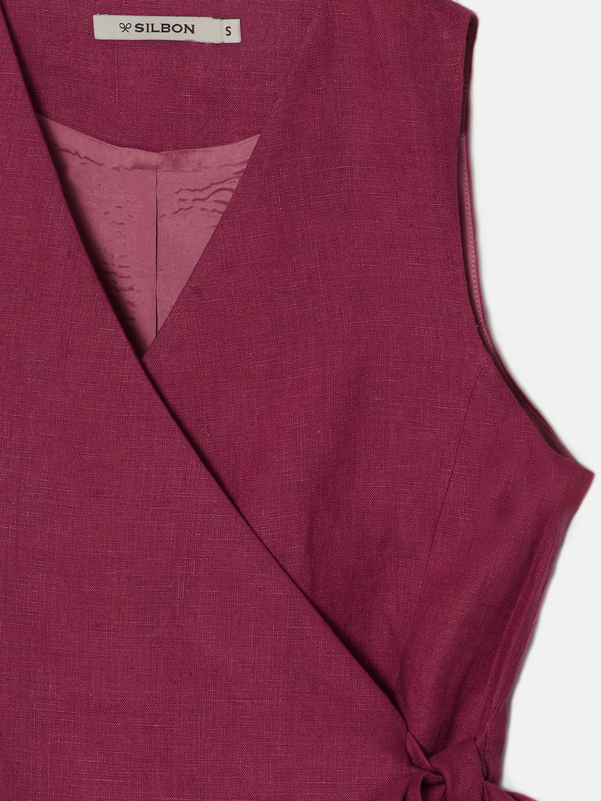 Raspberry linen laced vest