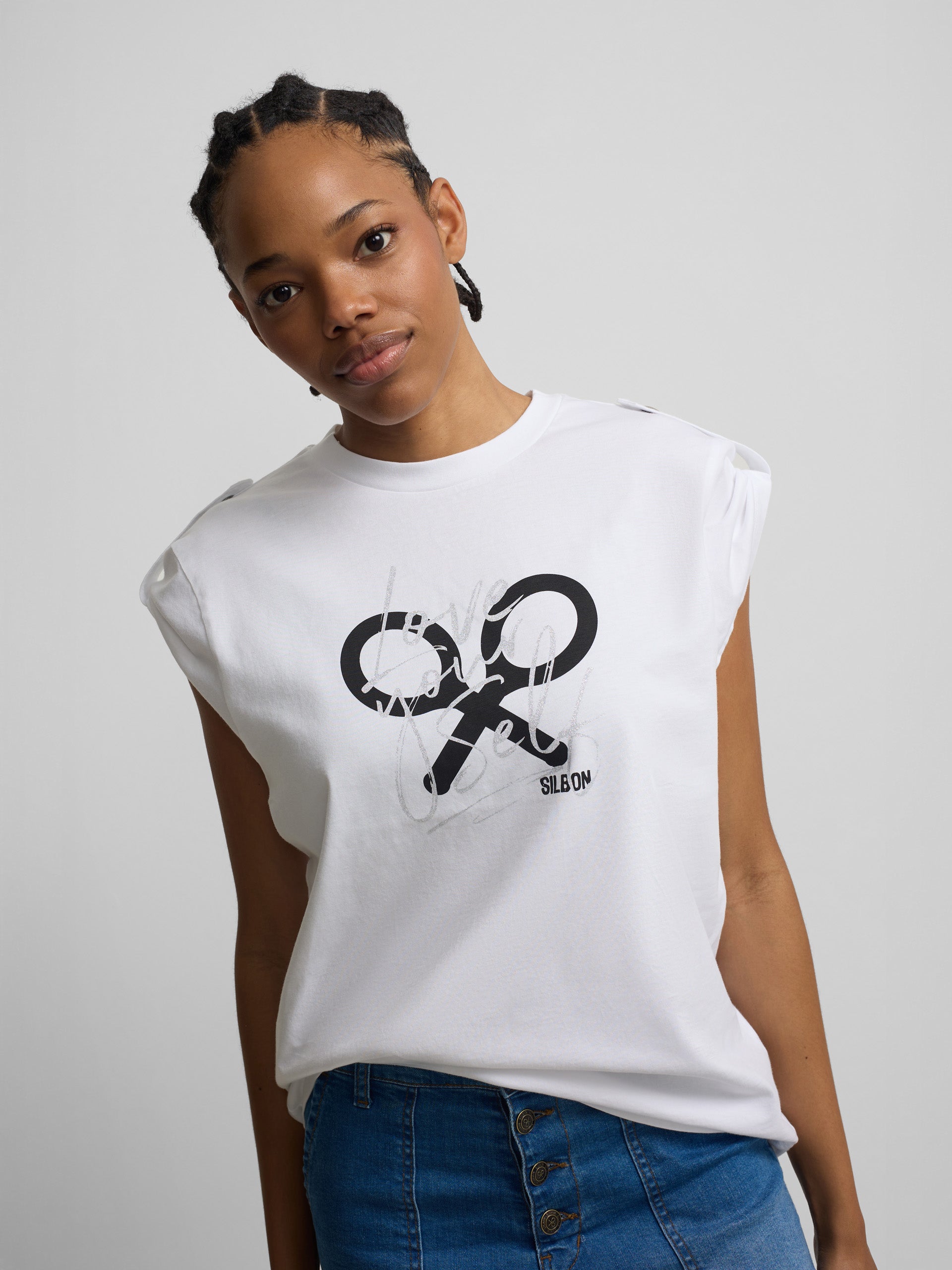 T-shirt femme à manches roulées blanche