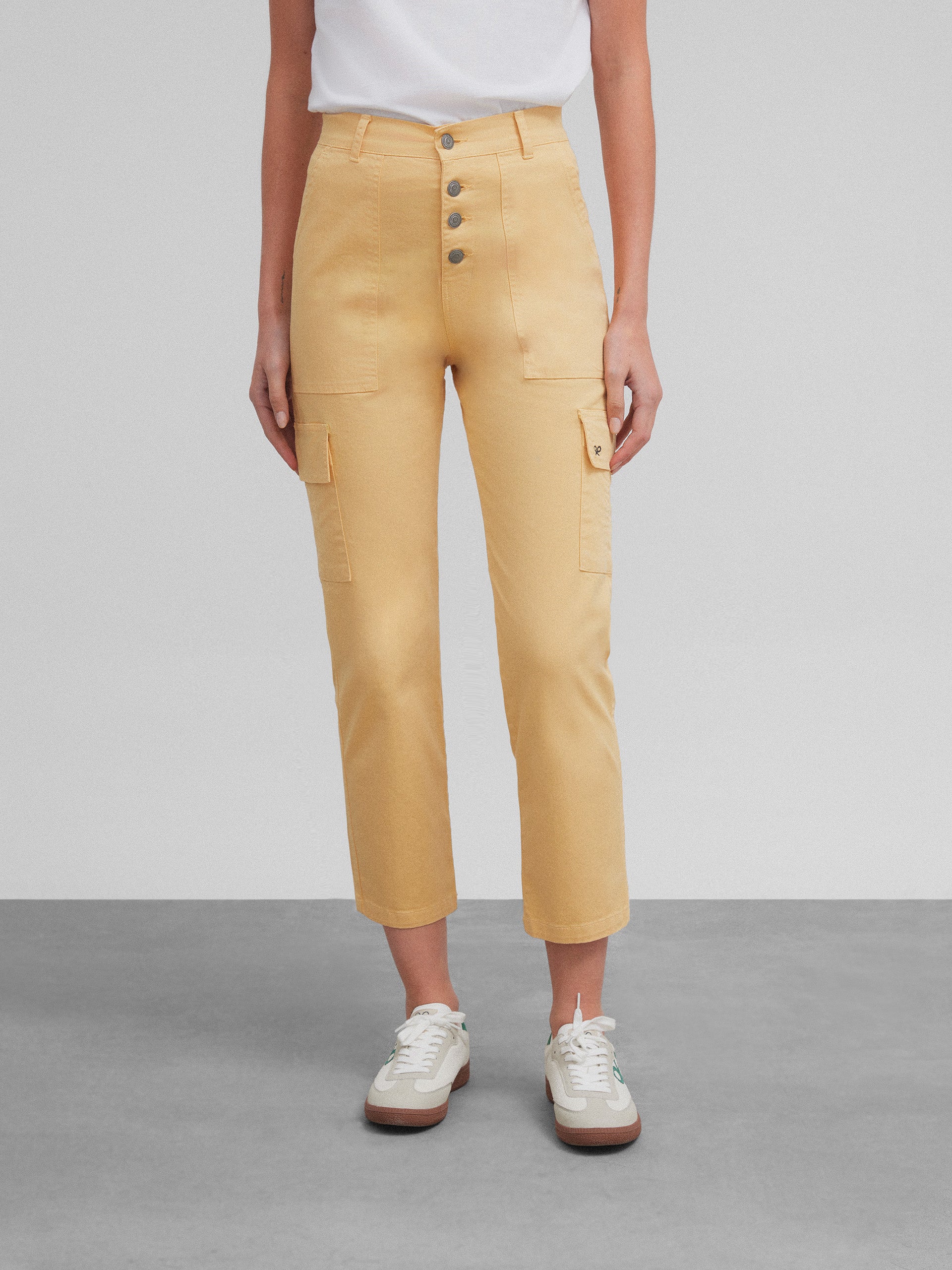 Pantalon femme cargo jaune en jean