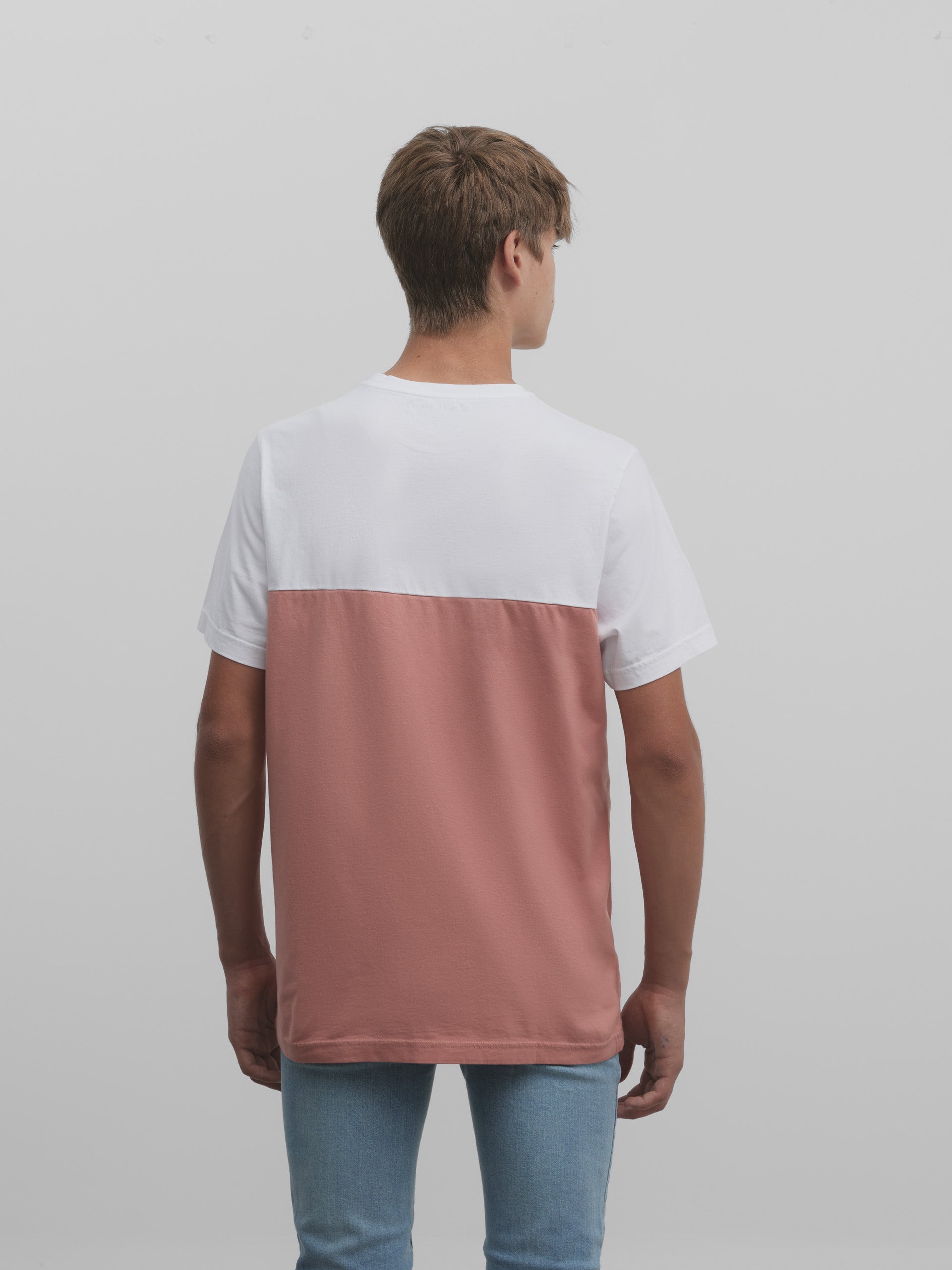 Two-tone white coral t-shirt
