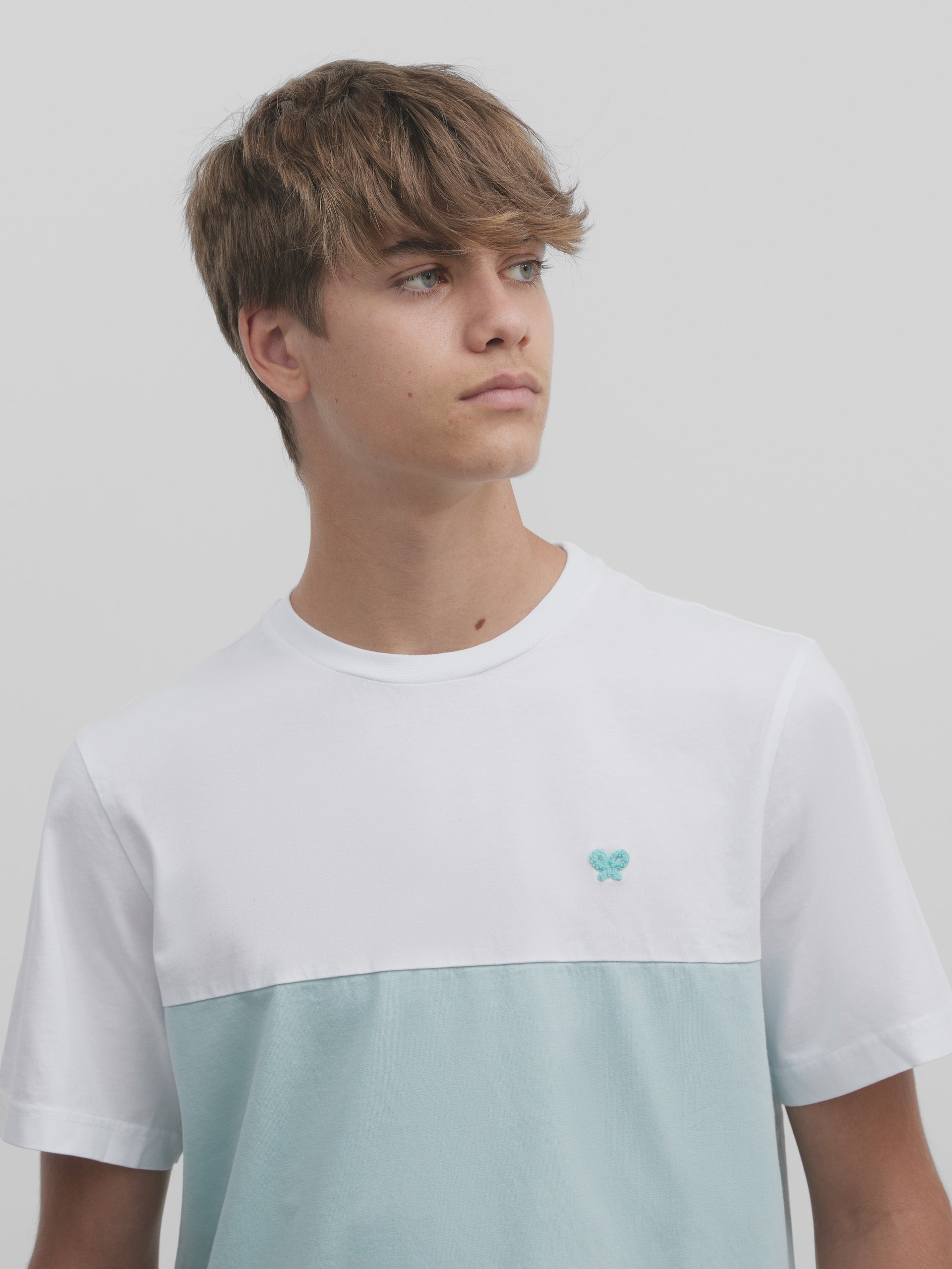 Two-tone aquamarine white t-shirt