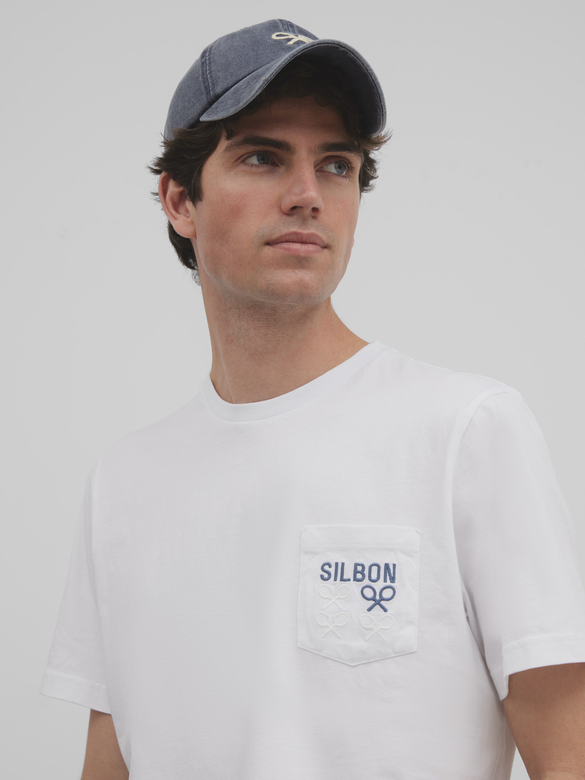 Silbon t-shirt with white mini rackets pocket