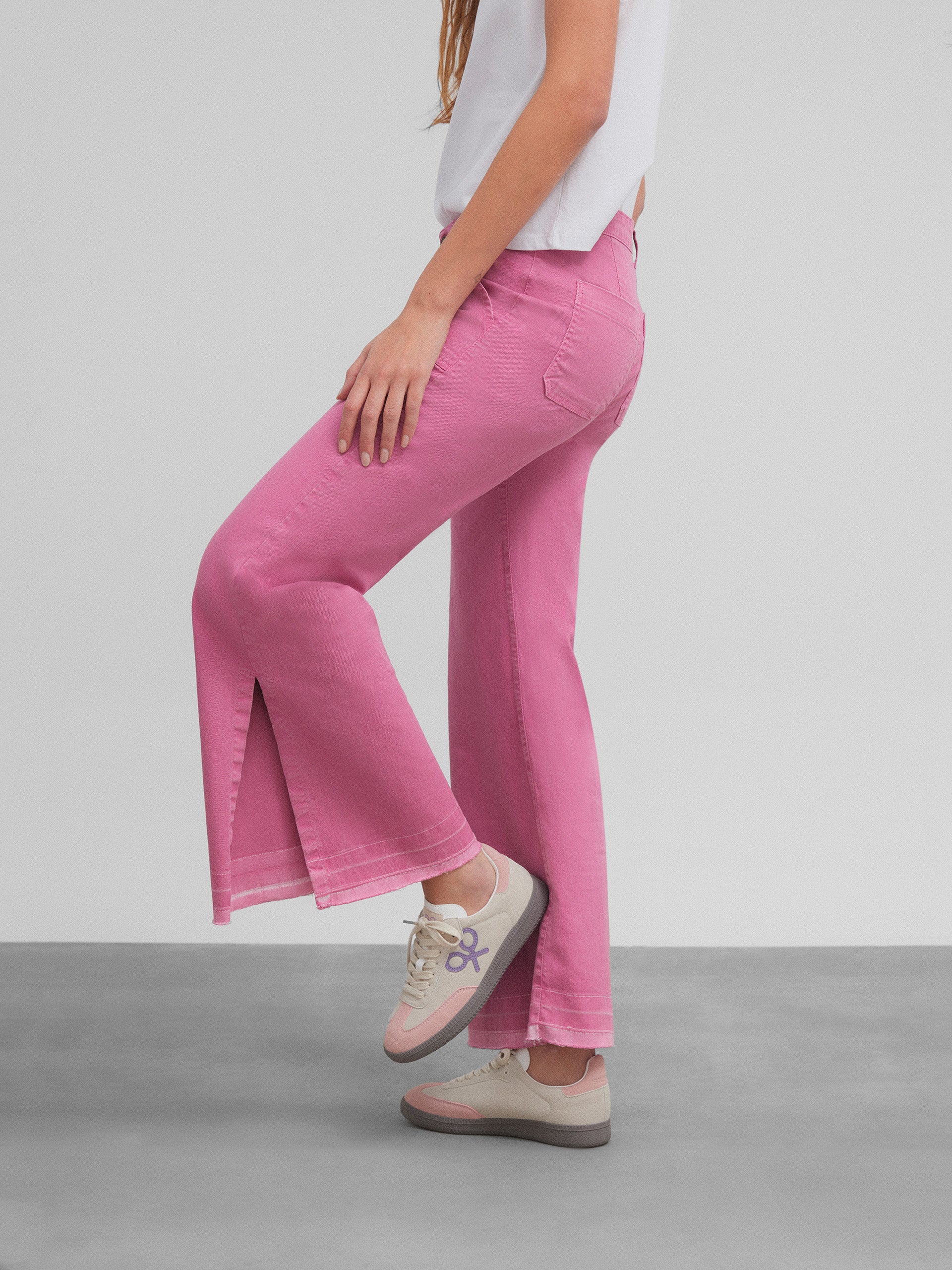 Pink culotte pants with pockets