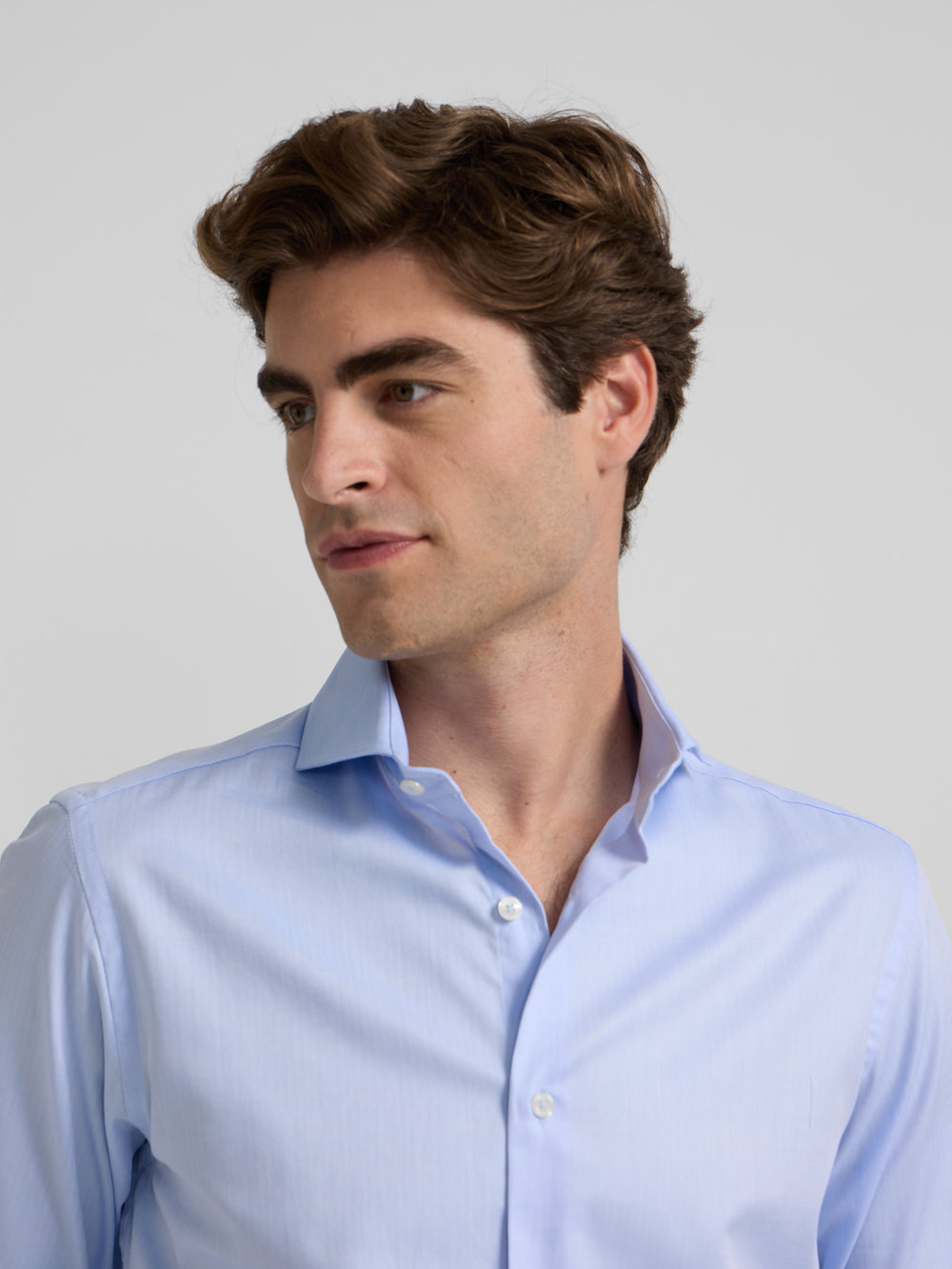 Camisa vestir espiga celeste puño doble