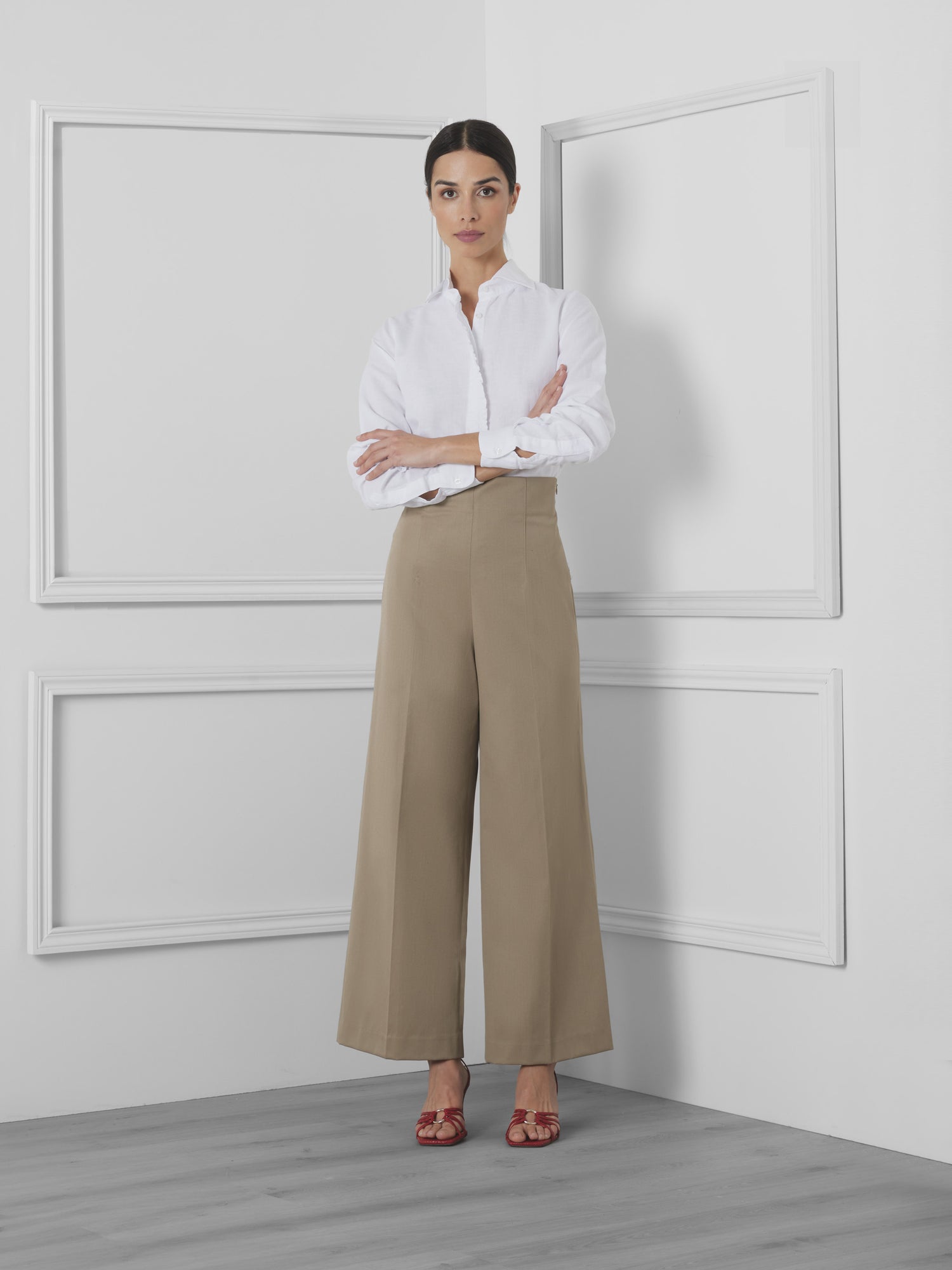 Pantalon large beige unique pour femme