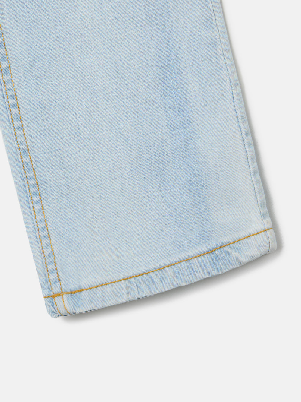 Pantalon sport jeans azul claro