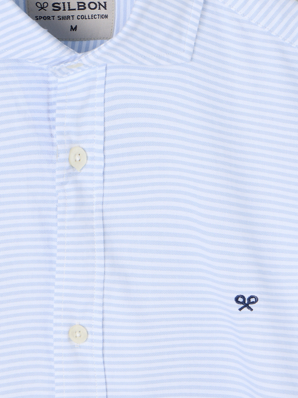 Chemise de sport Oxford à rayures horizontales bleu clair