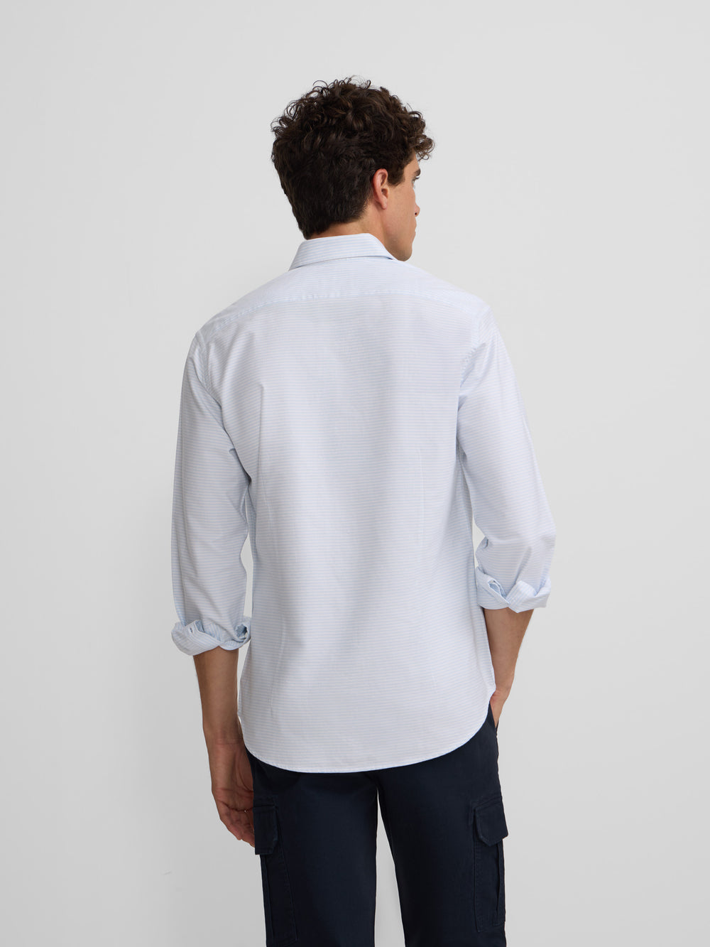 Chemise de sport Oxford à rayures horizontales bleu clair