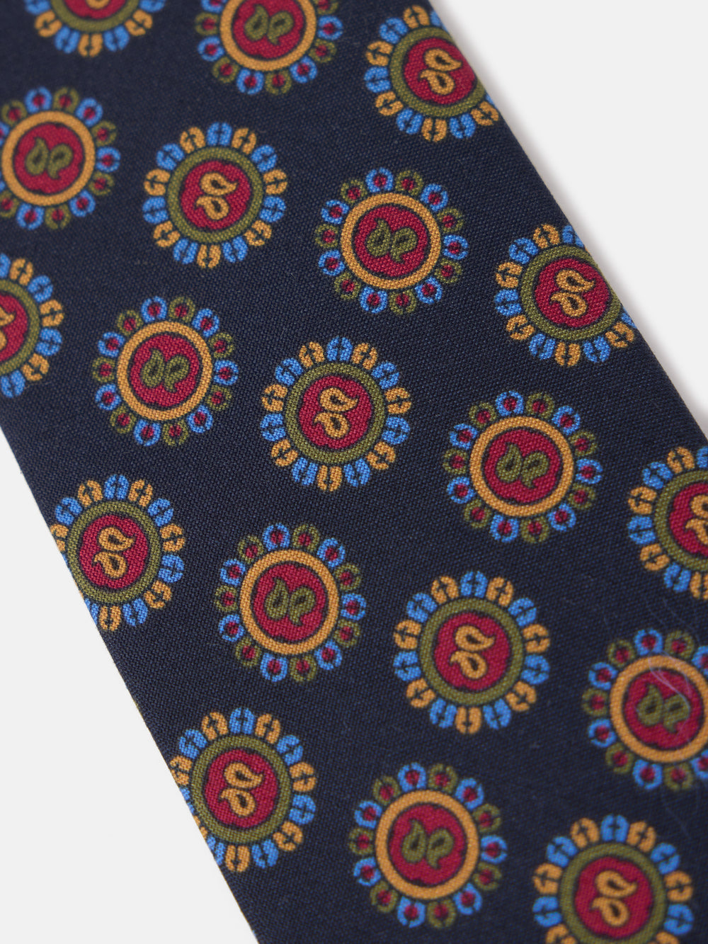 Cravate cercle bleu marine