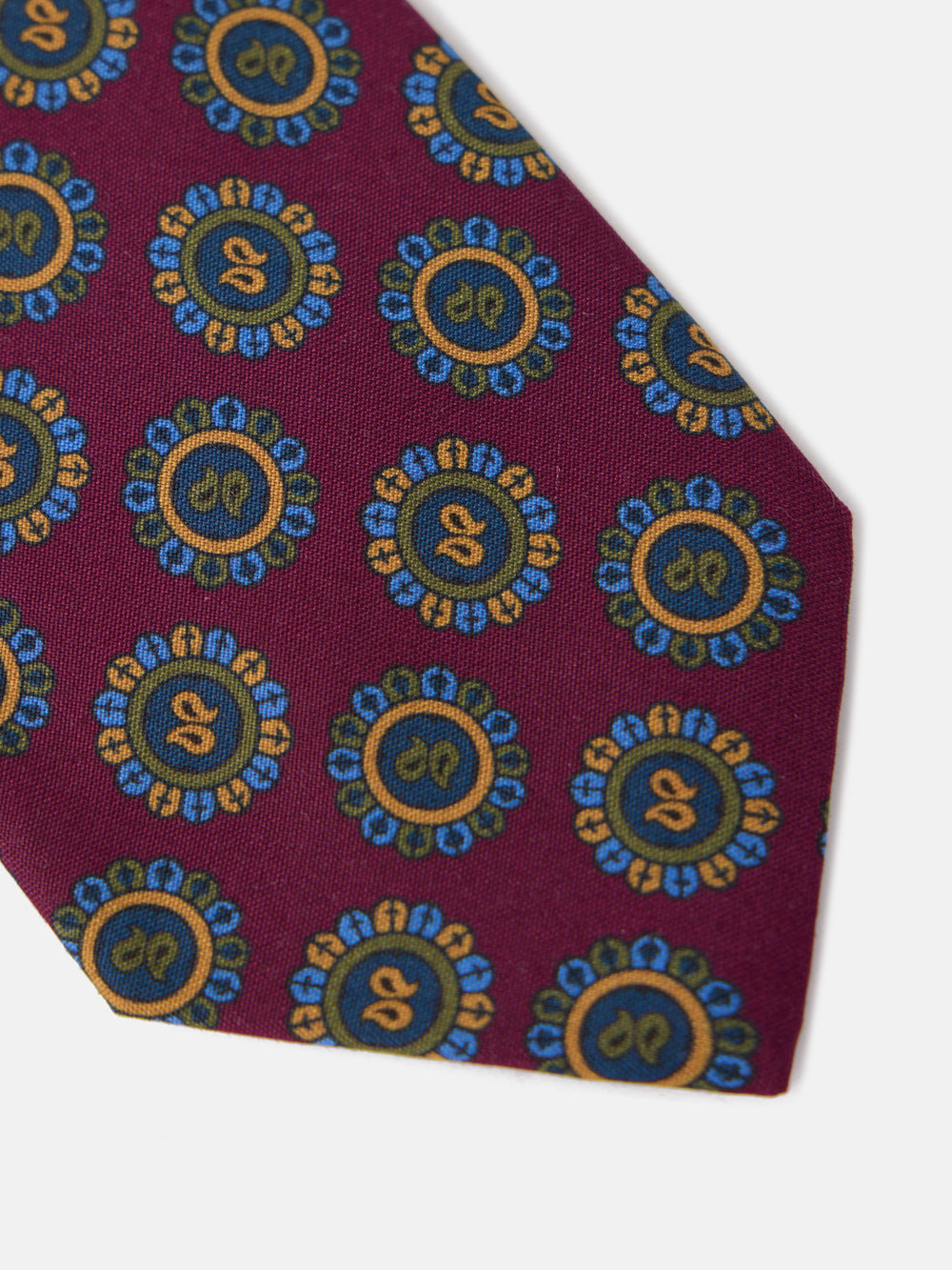 Burgundy circle tie