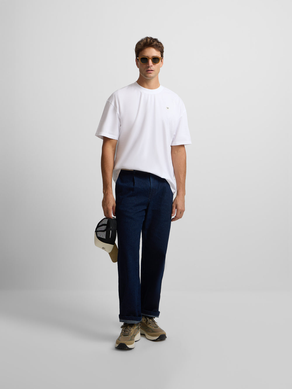 T-shirt unie avec mini-patch blanc