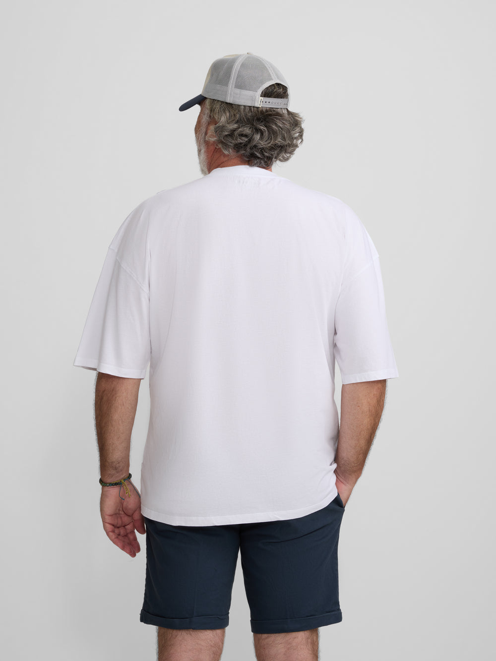 T-shirt unie avec mini-patch blanc