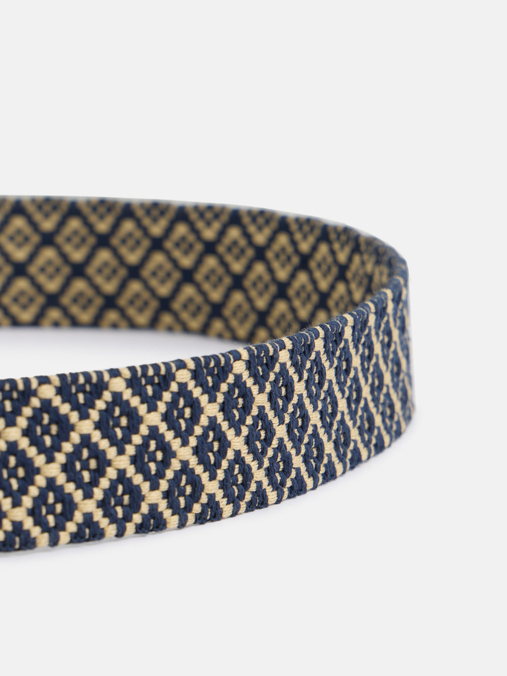 Geometric woven leather belt
