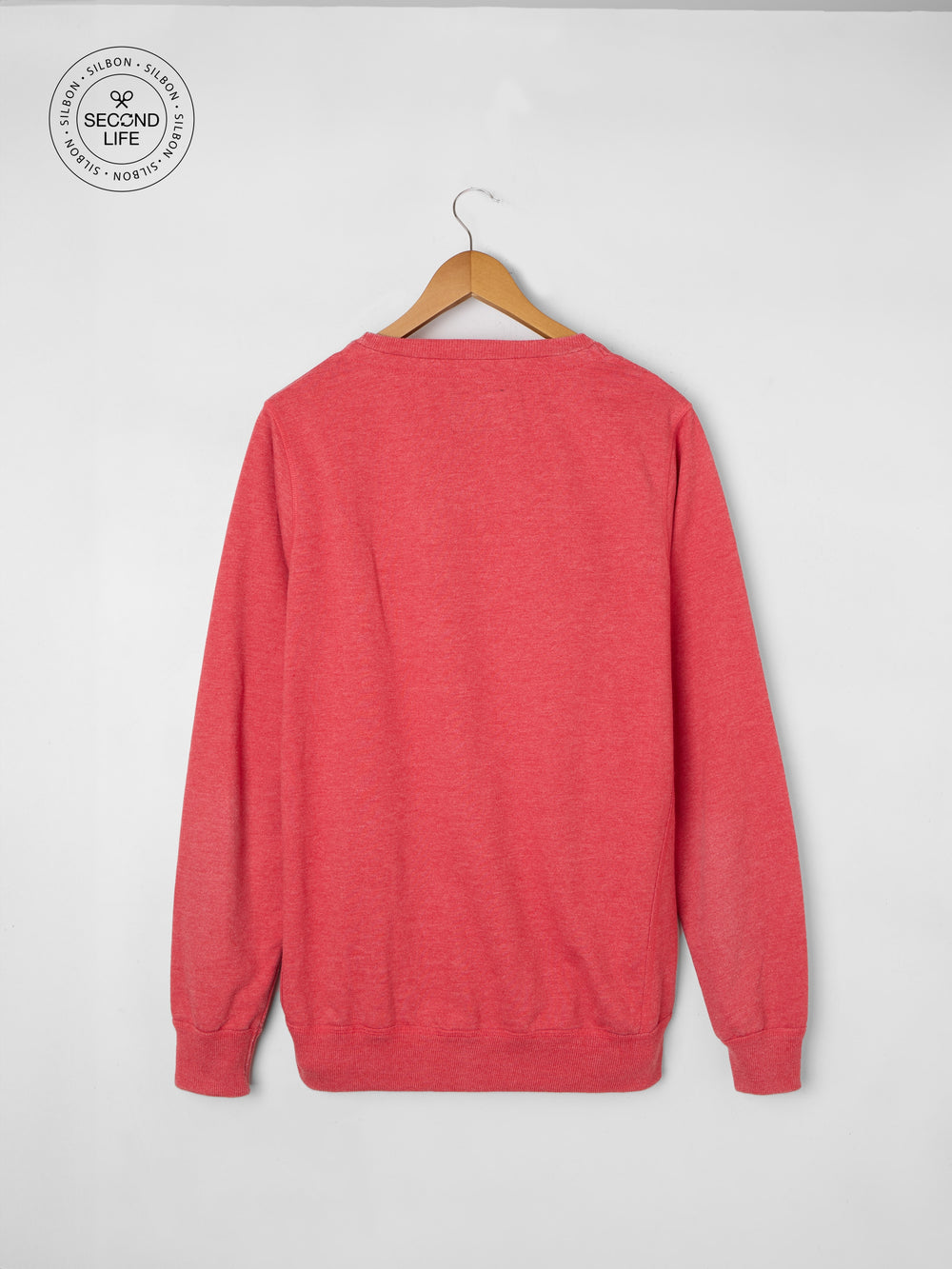 Sweatshirt second life