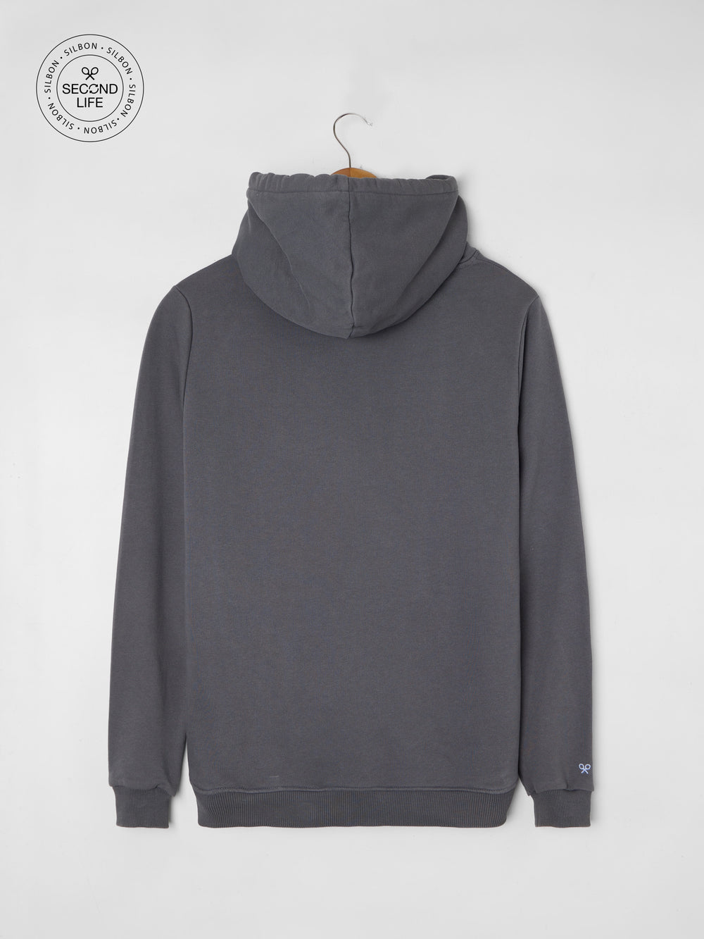 Sweatshirt second life