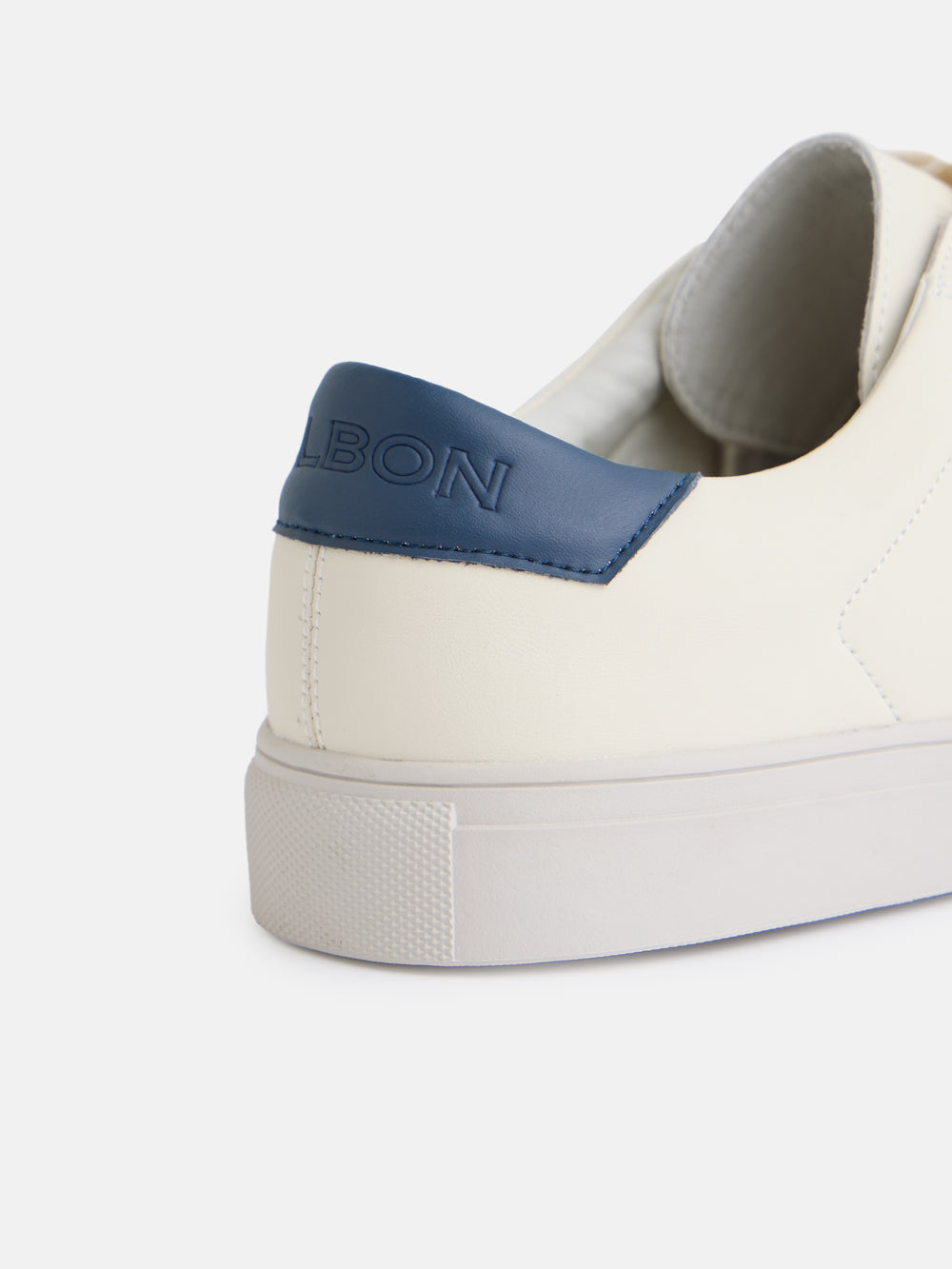 Sapatilha Silbon clássica branca azul-marinho