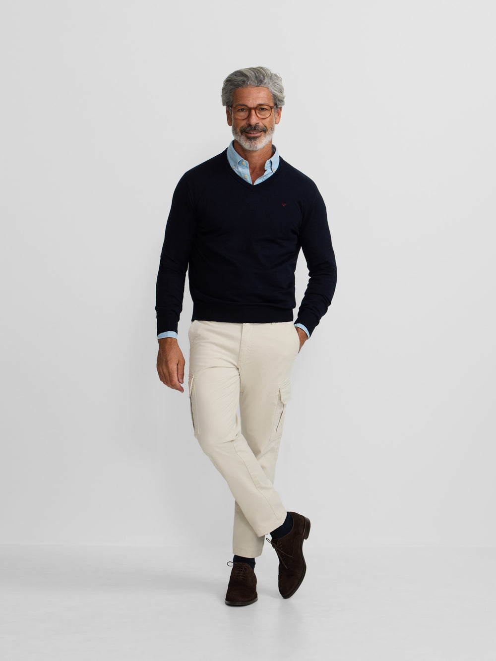 Camisola clássica de gola em bico azul-marinho