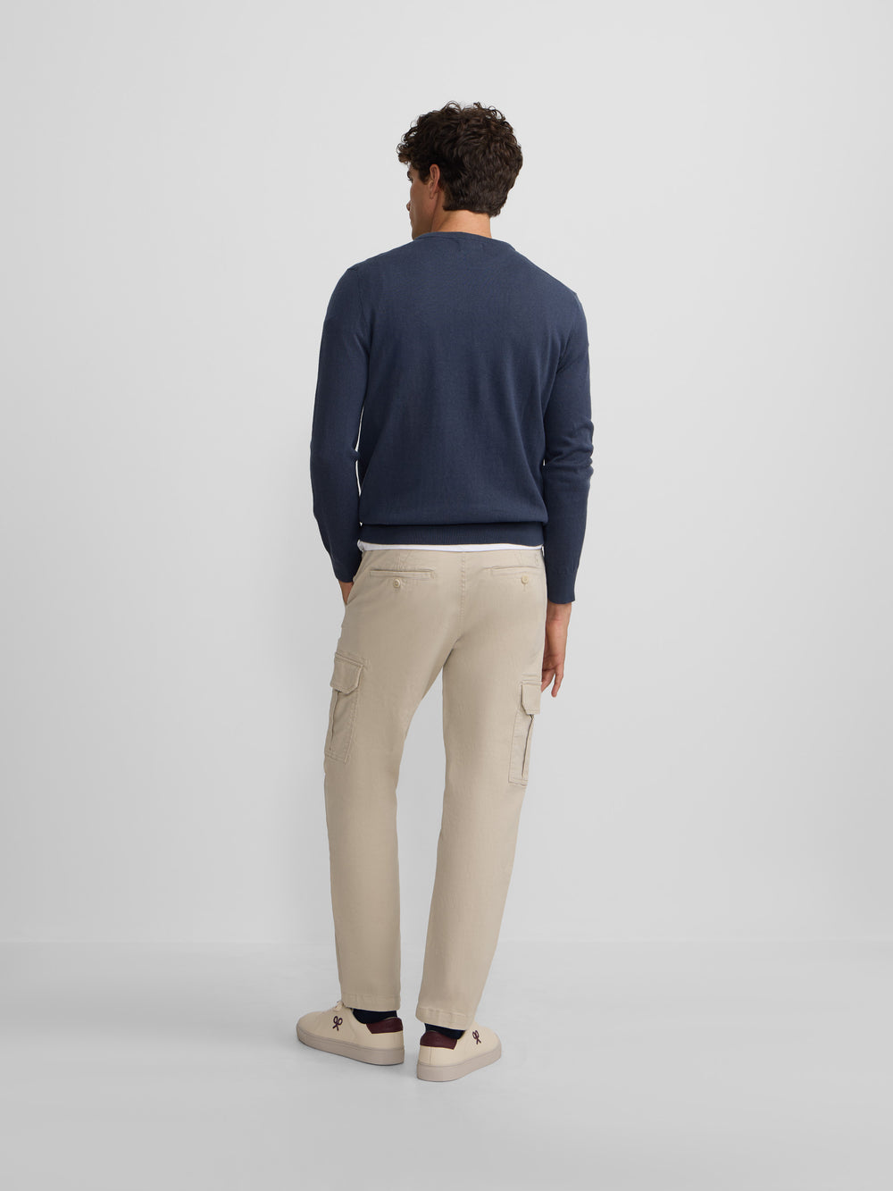 Classic blue-gray round-neck sweater