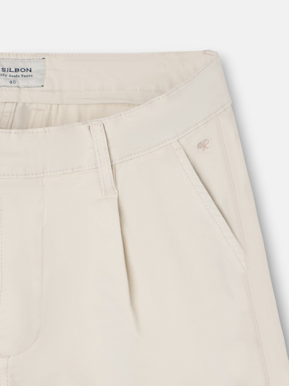 Casual chino pants with stone pleats