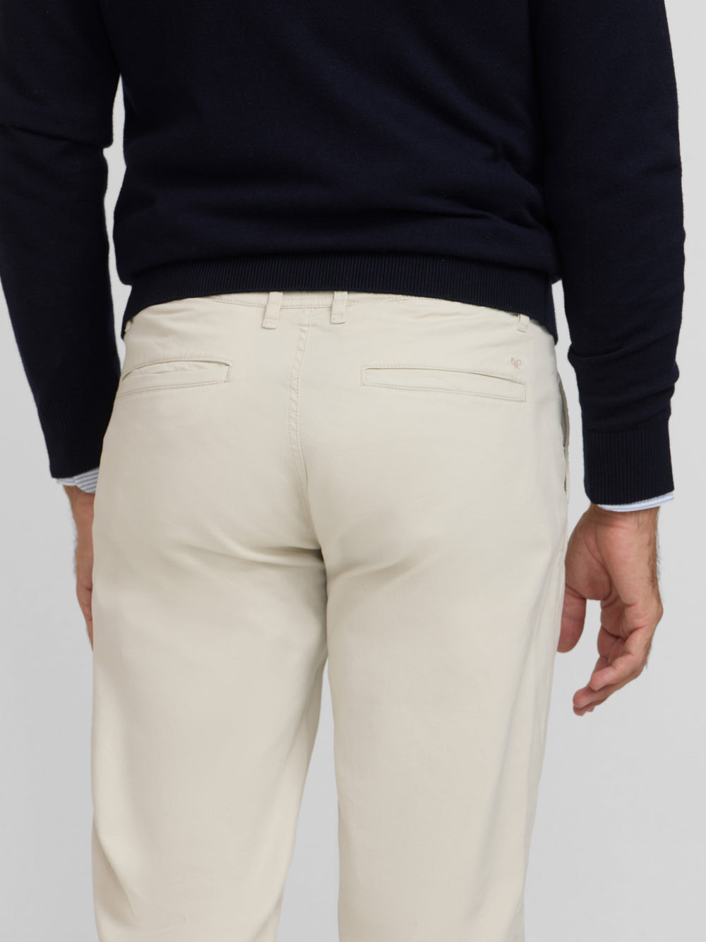 Casual chino pants with stone pleats