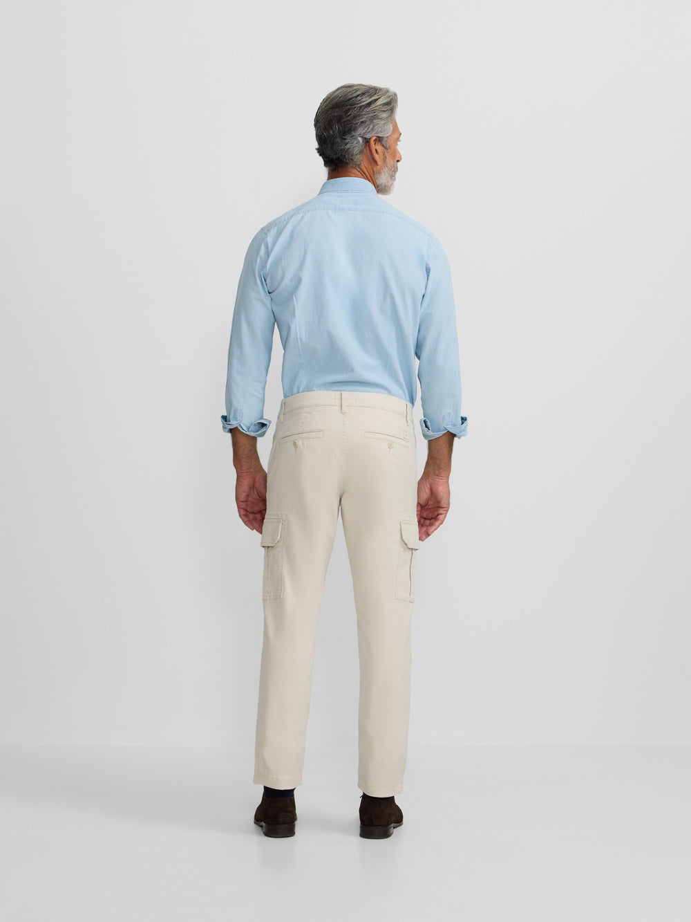 Pantalon cargo casual piedra