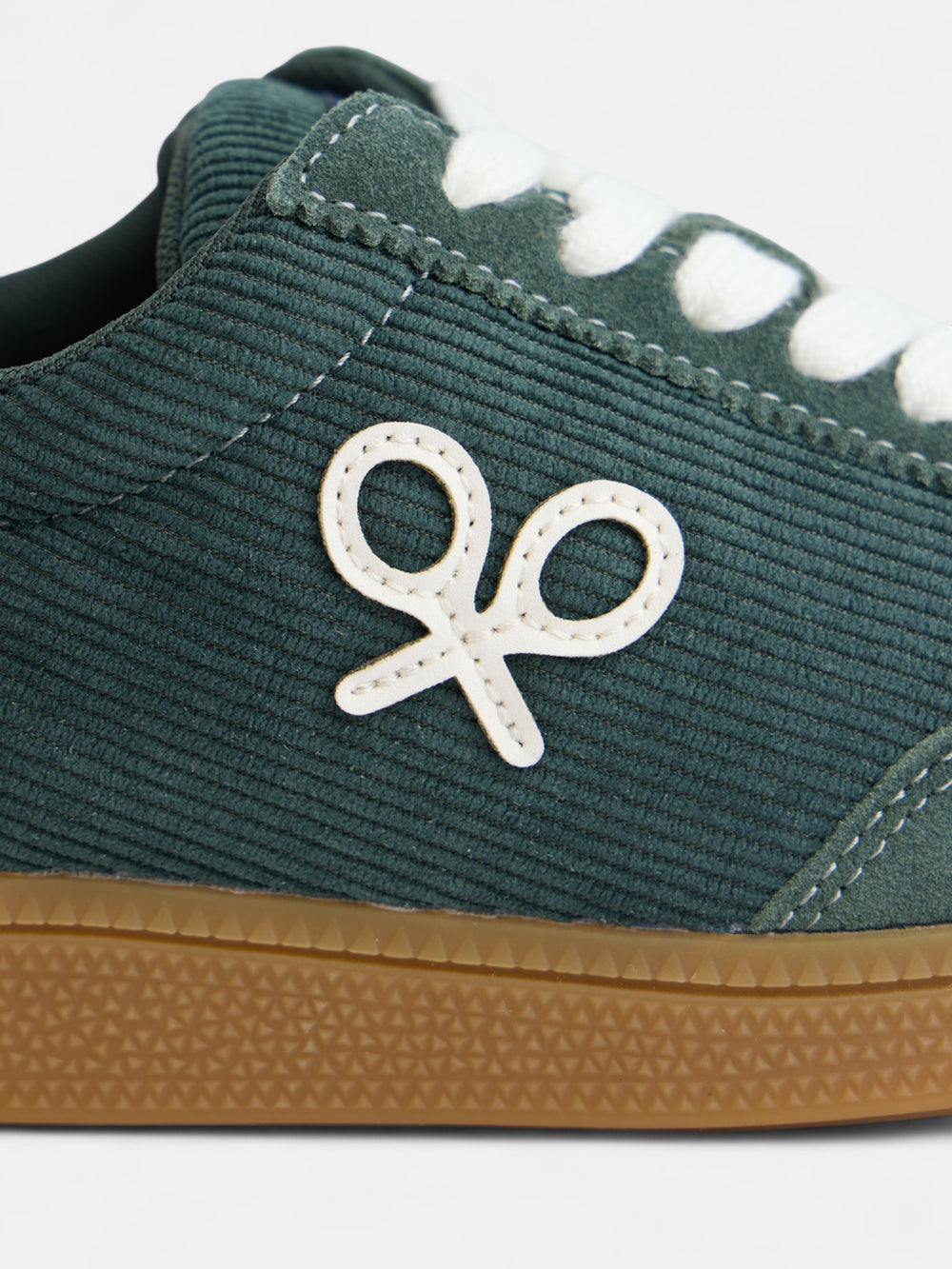 Zapatilla casual pana verde