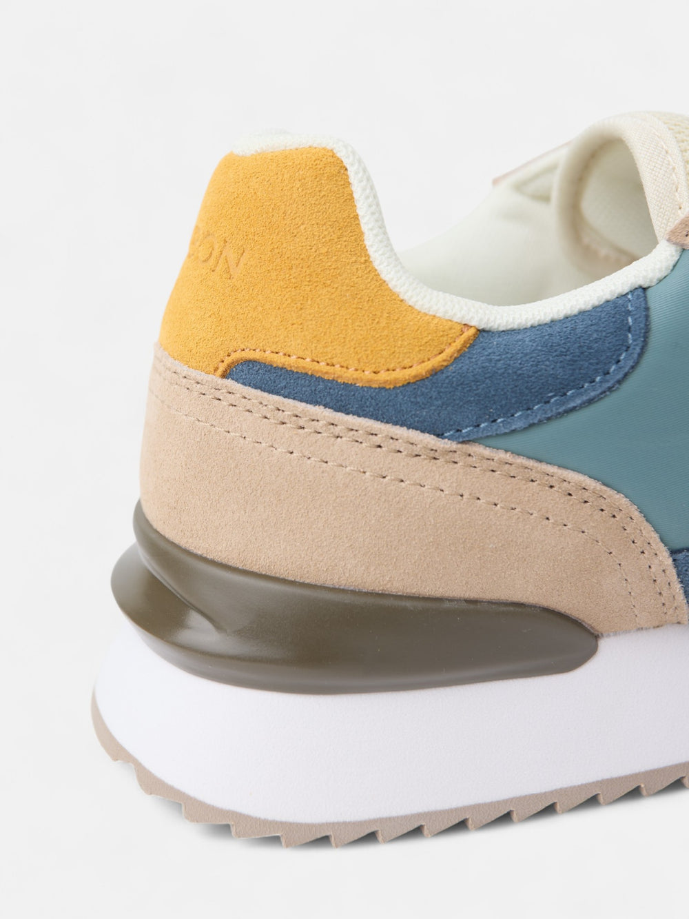 Sapatilha de corrida multicolor verde