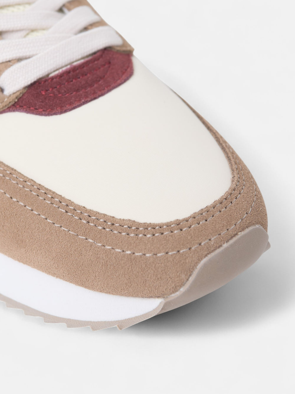 Sapatilha de corrida multicolor bege