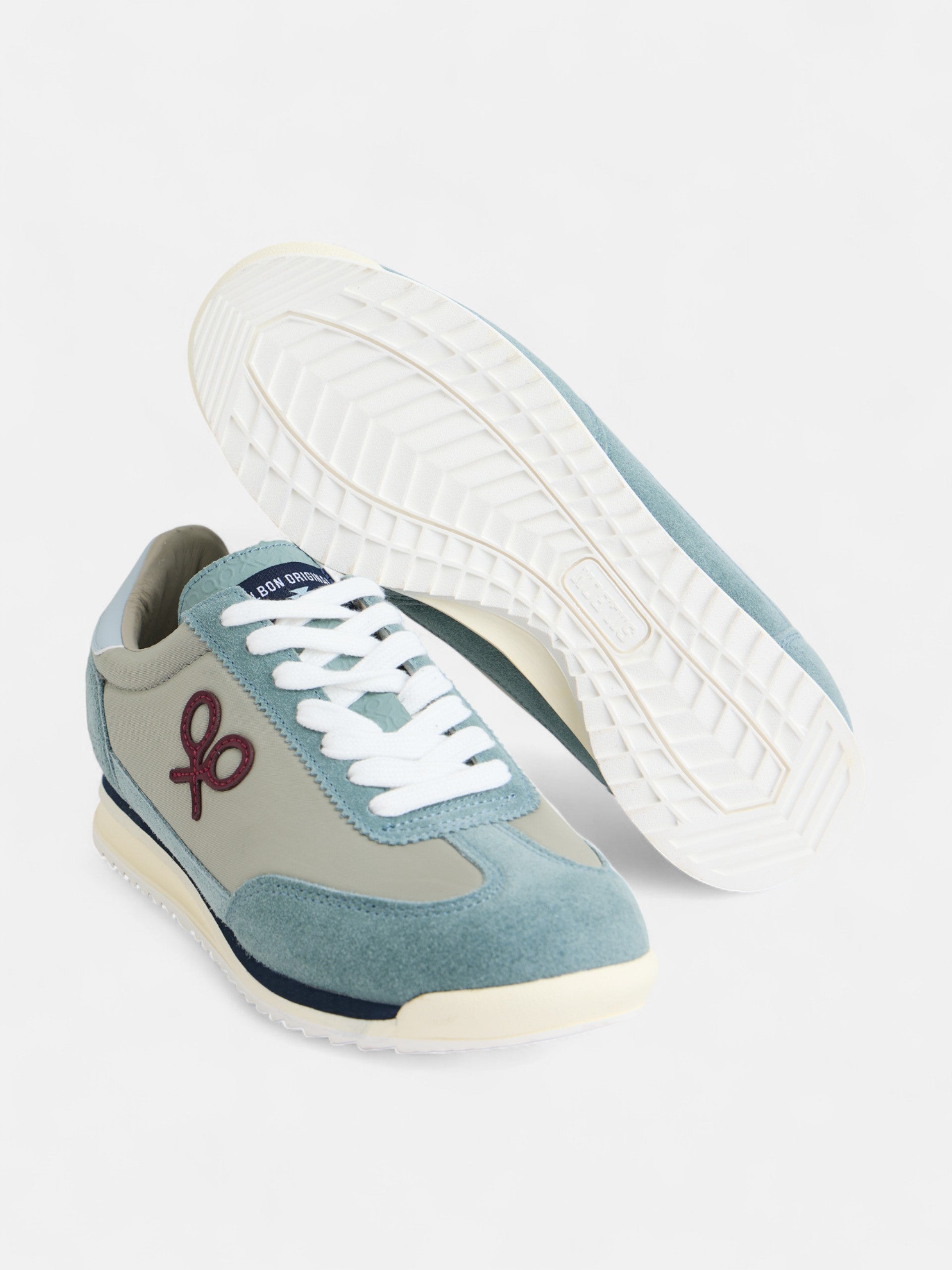 Vintage grey blue sneaker