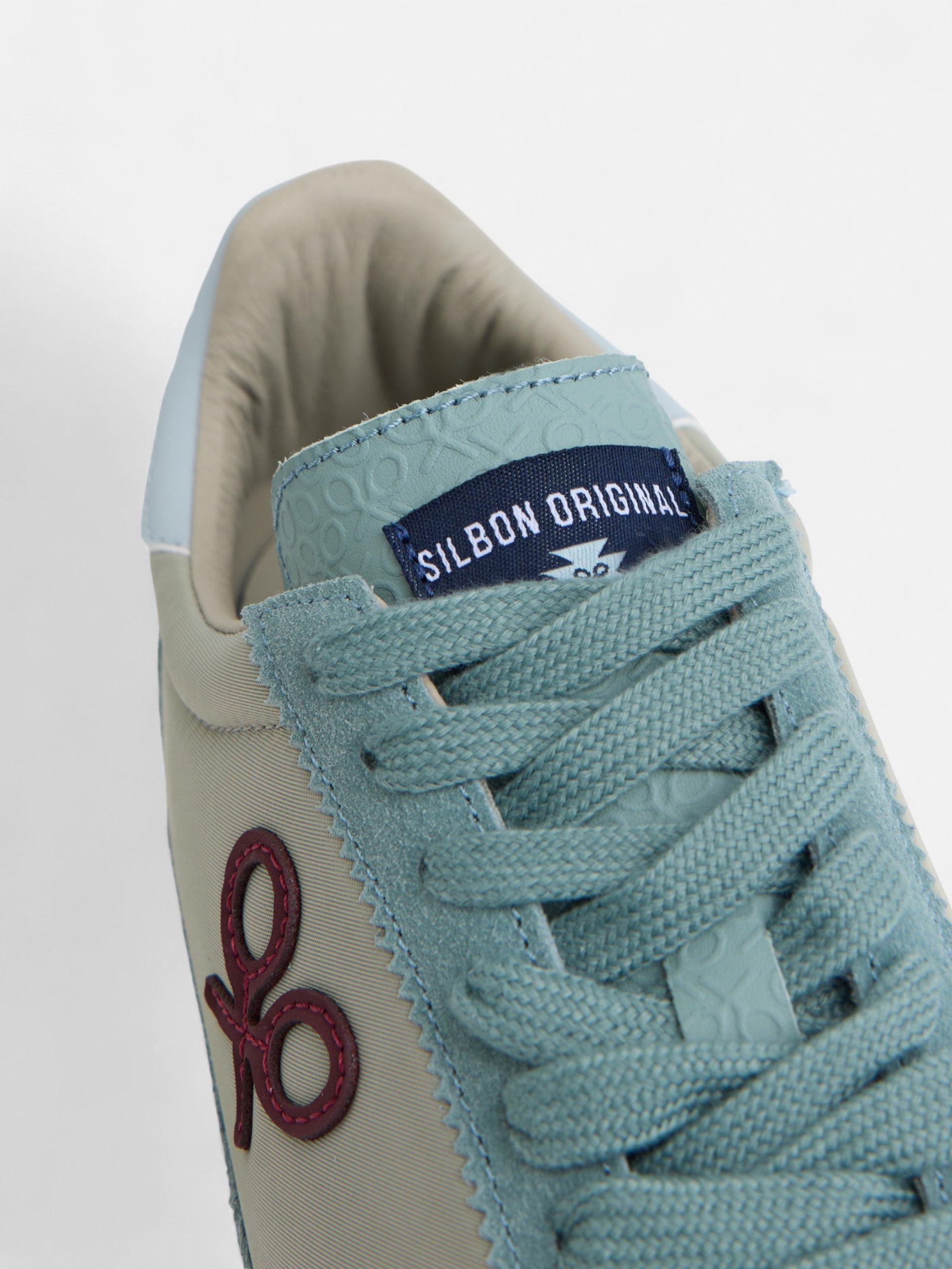 Vintage grey blue sneaker