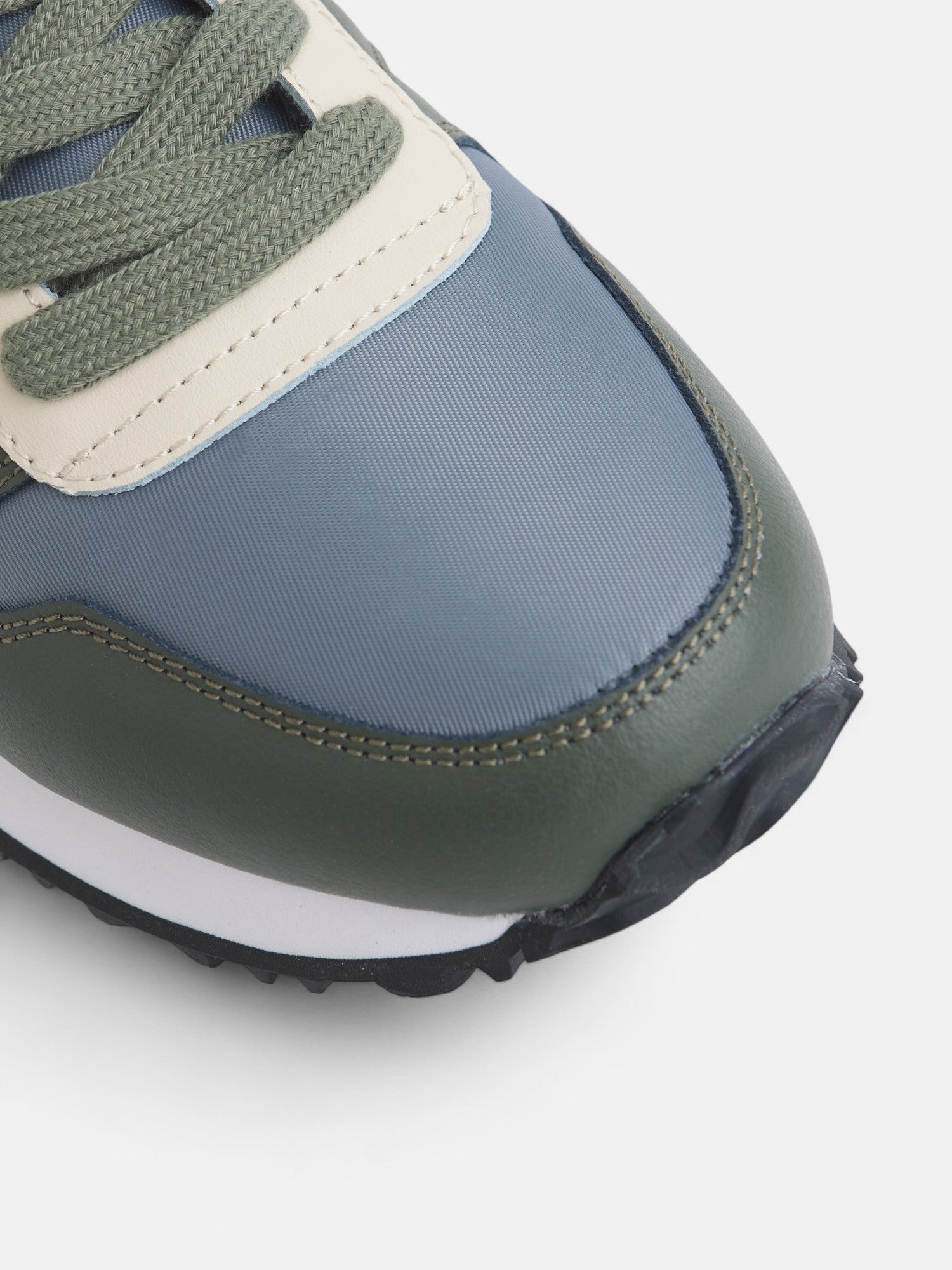 Ténis de corrida desportivos verdes