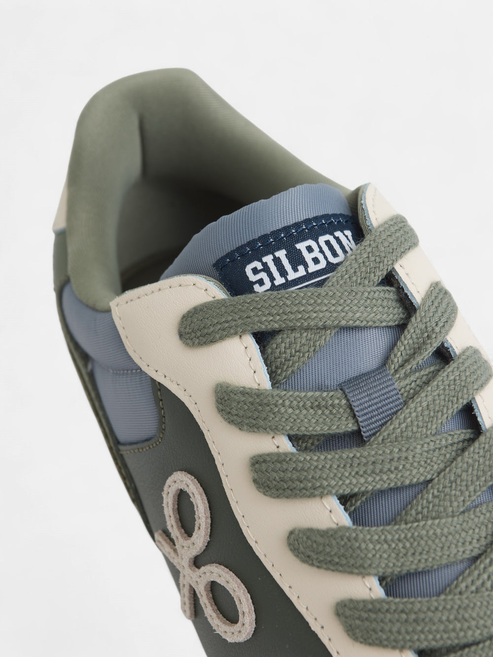 Ténis de corrida desportivos verdes