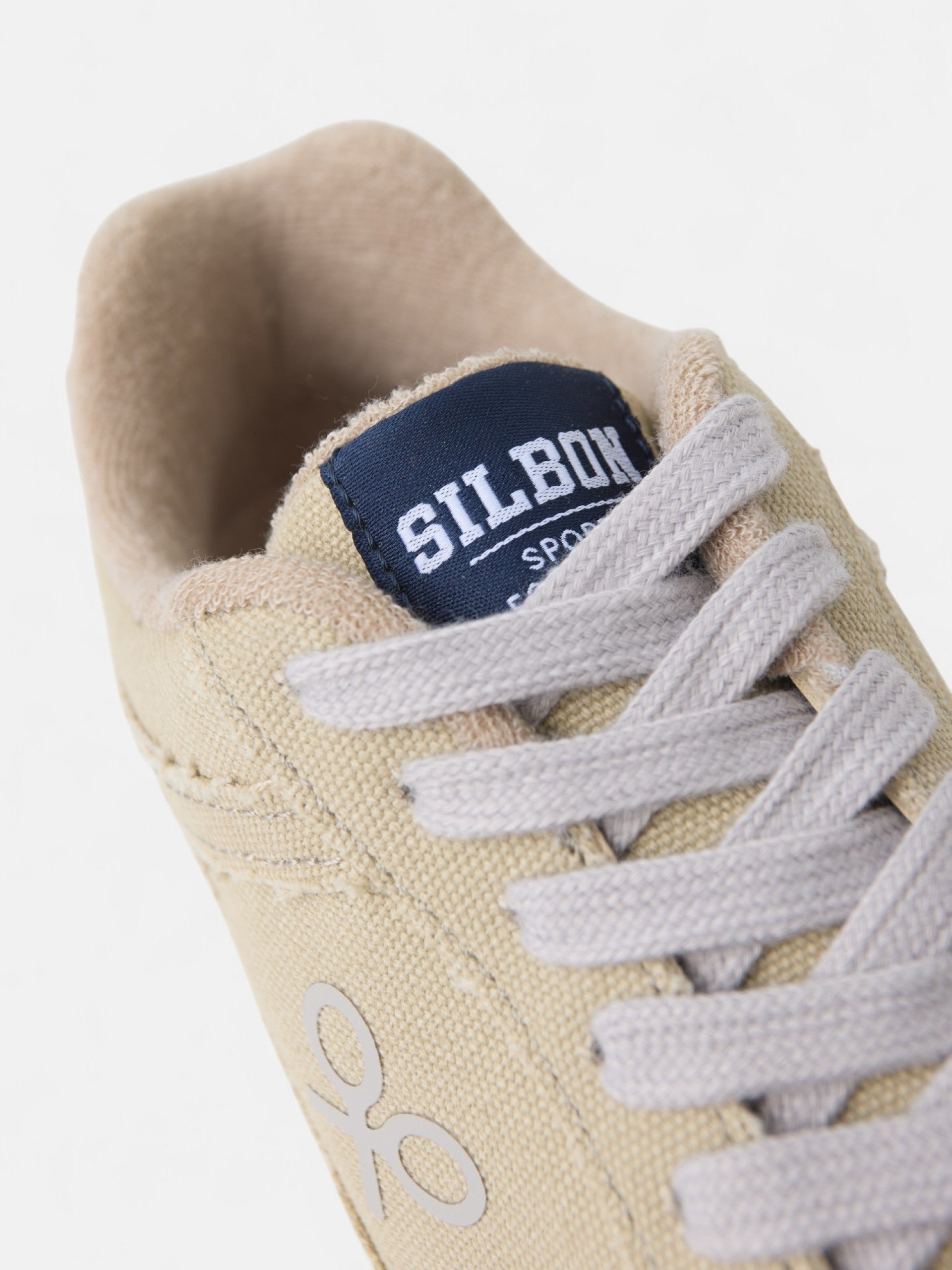 Zapatilla casual canvas beige