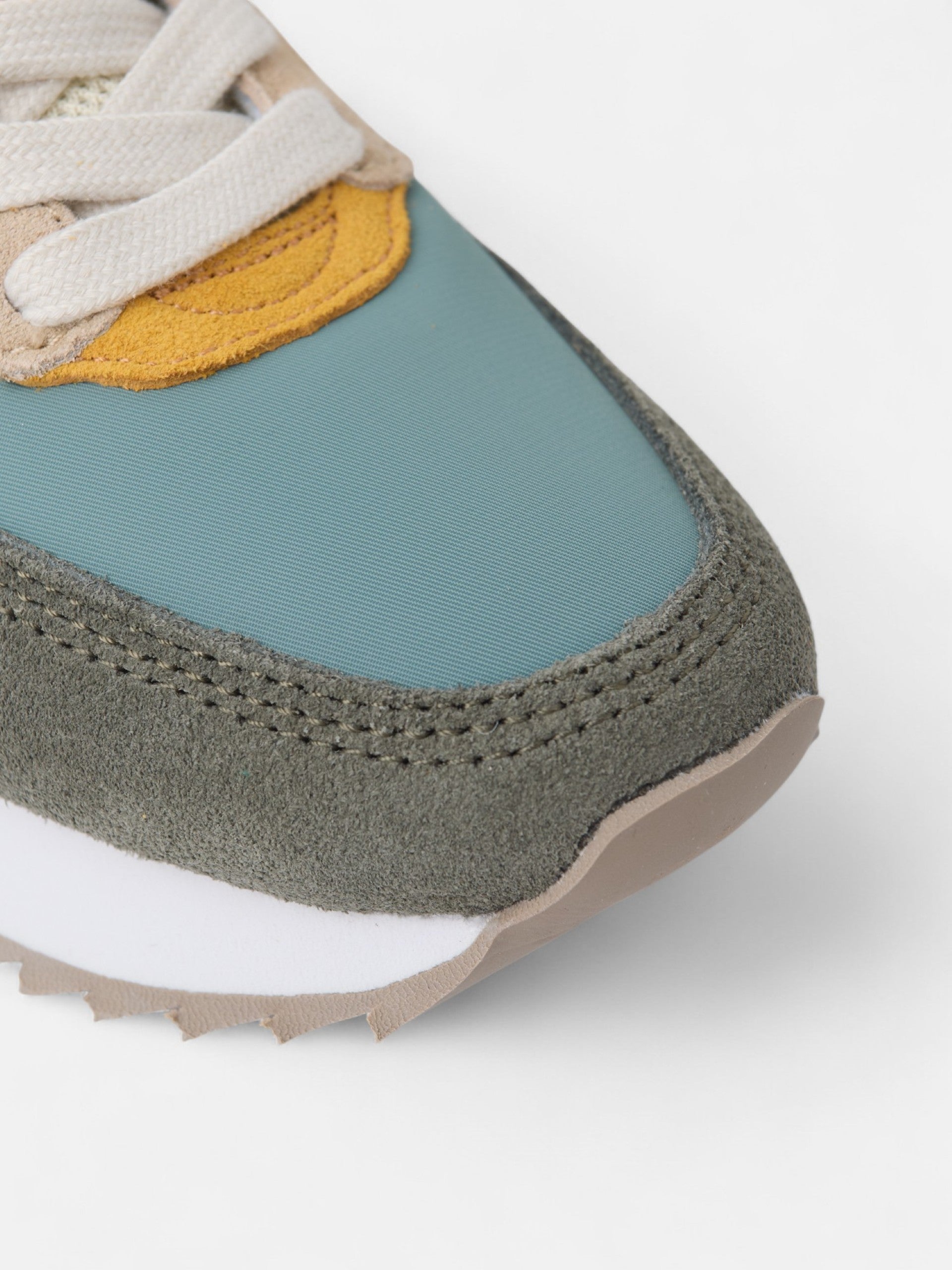 Zapatilla kids running multicolor verde