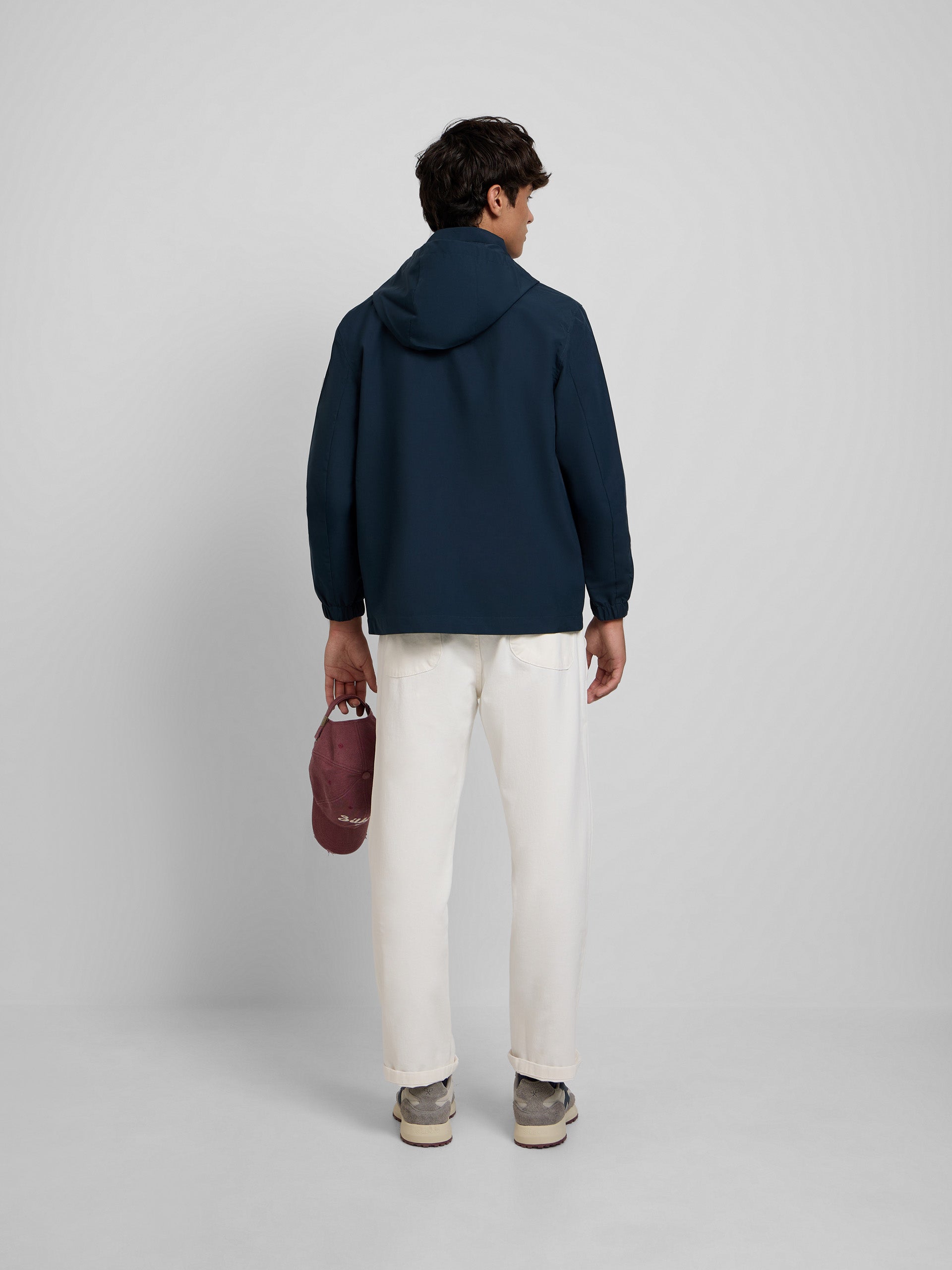 Chaqueta capucha cortavientos marino