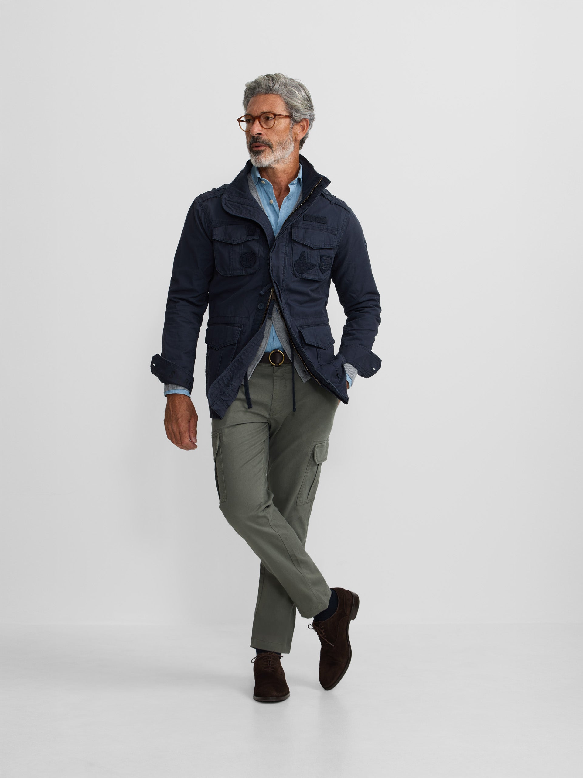 Veste militaire à patchs de teinture bleu marine