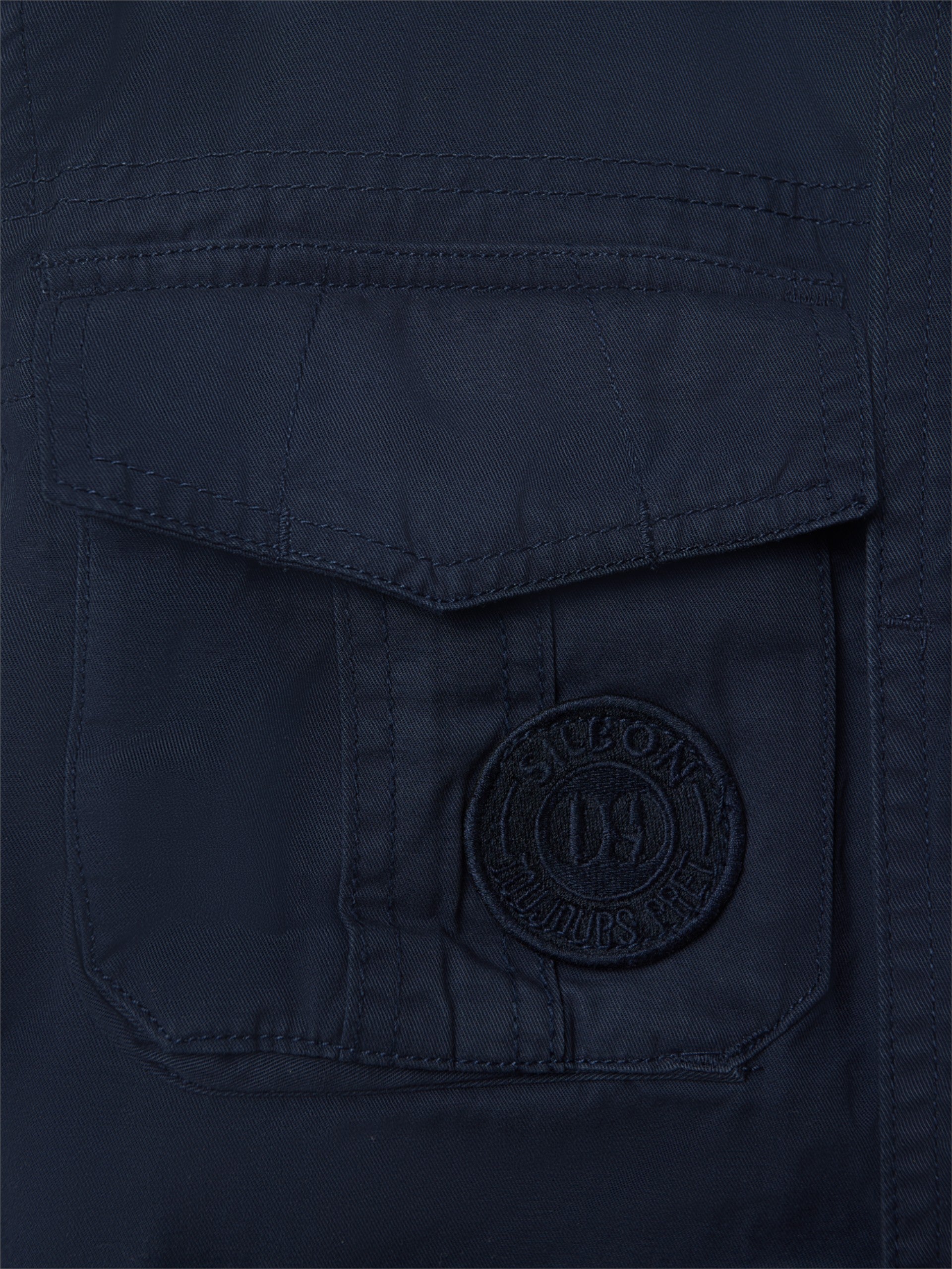 Veste militaire à patchs de teinture bleu marine