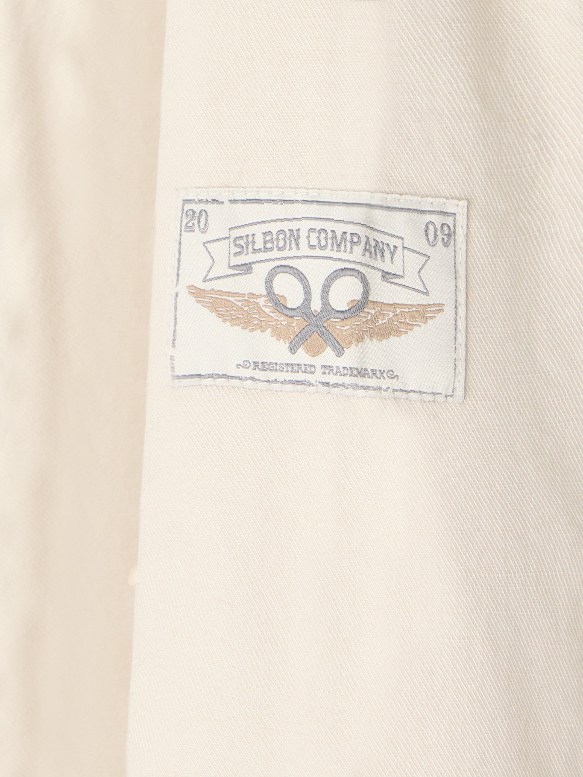 Casaco bege com cinto