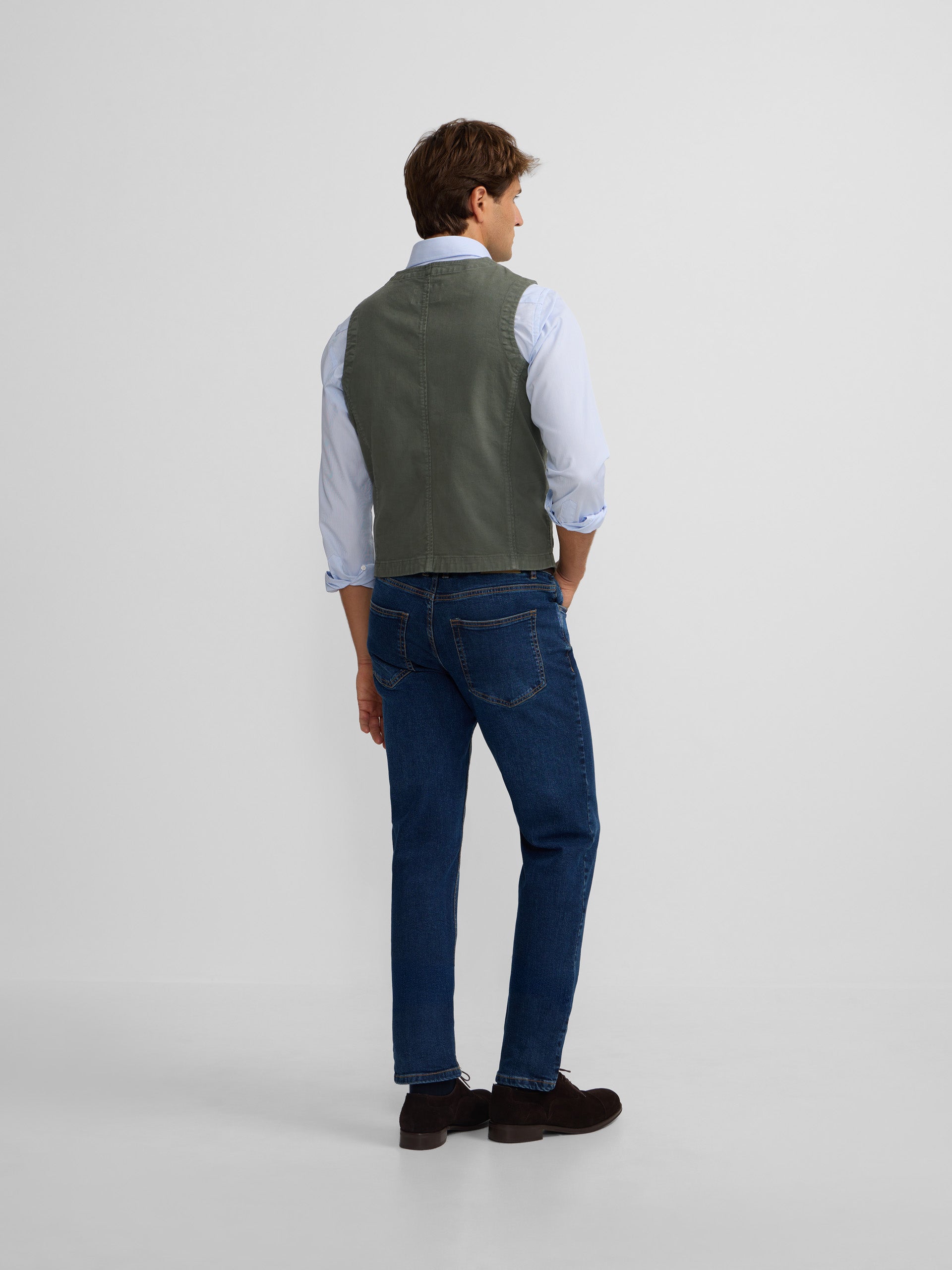 Green multi-pocket vest