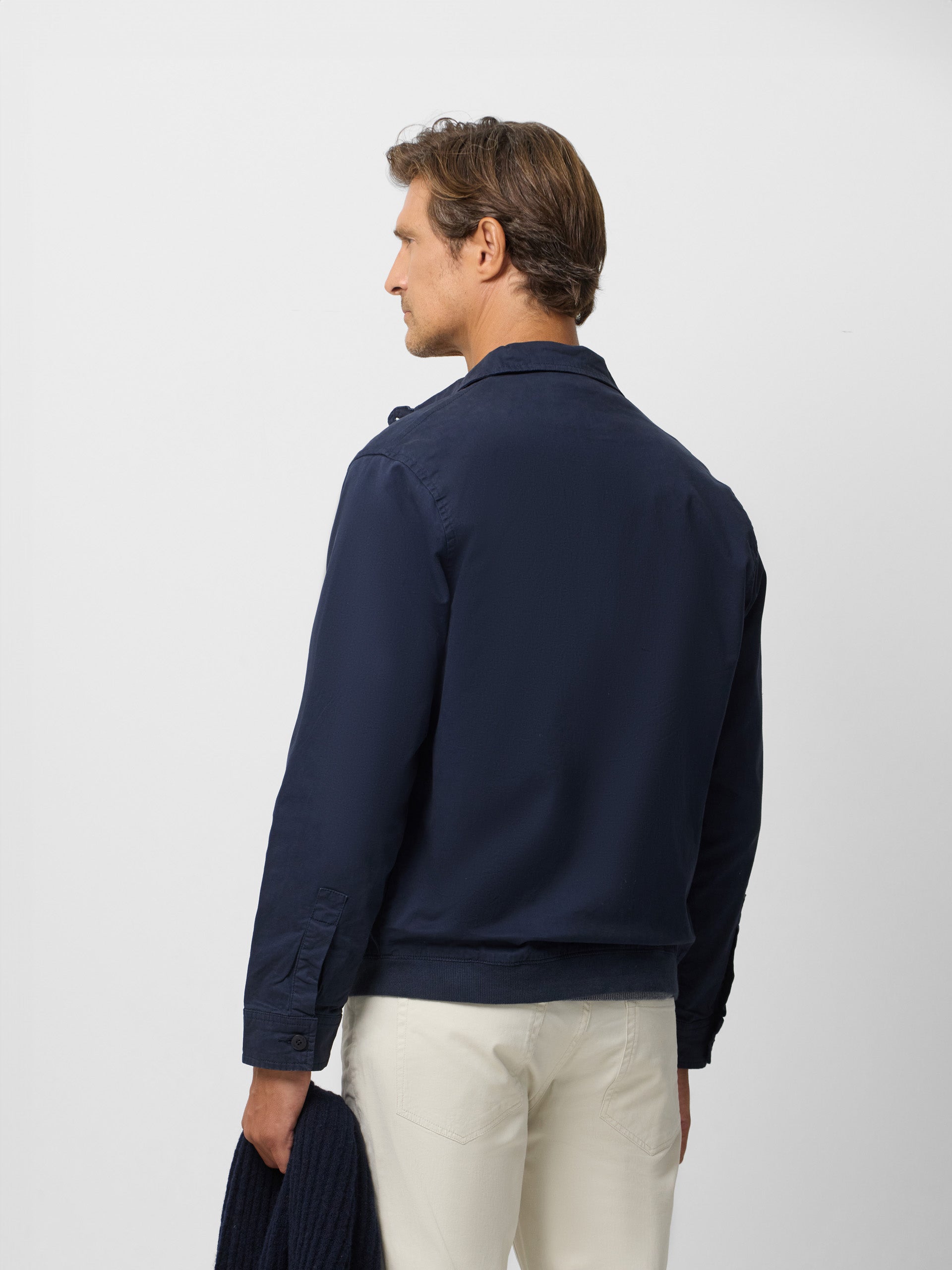 Cazadora garment dye azul marino