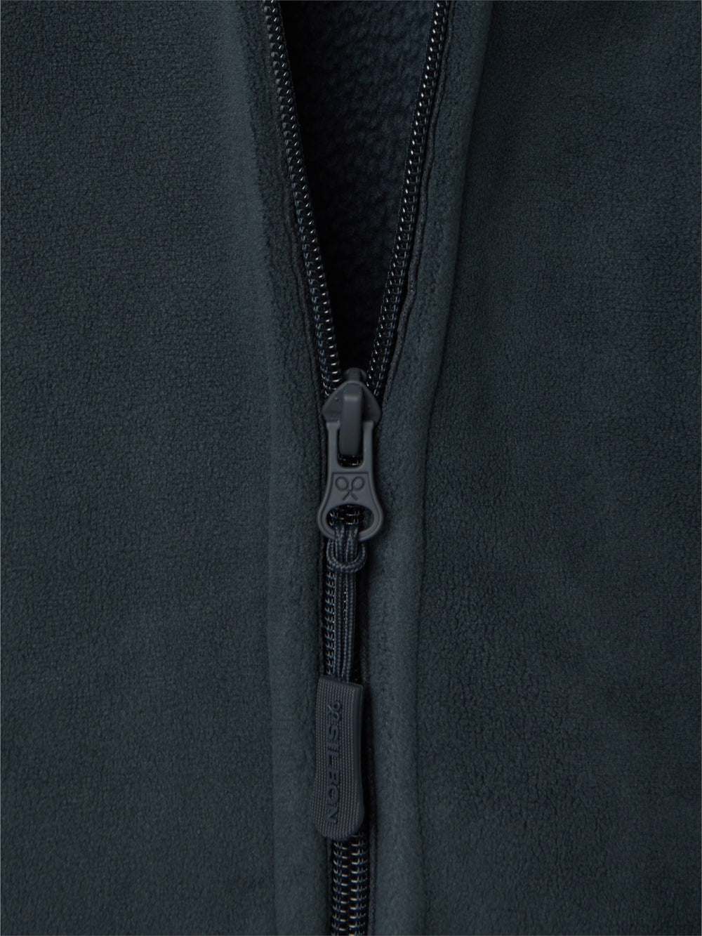 Chaleco polar clasico gris